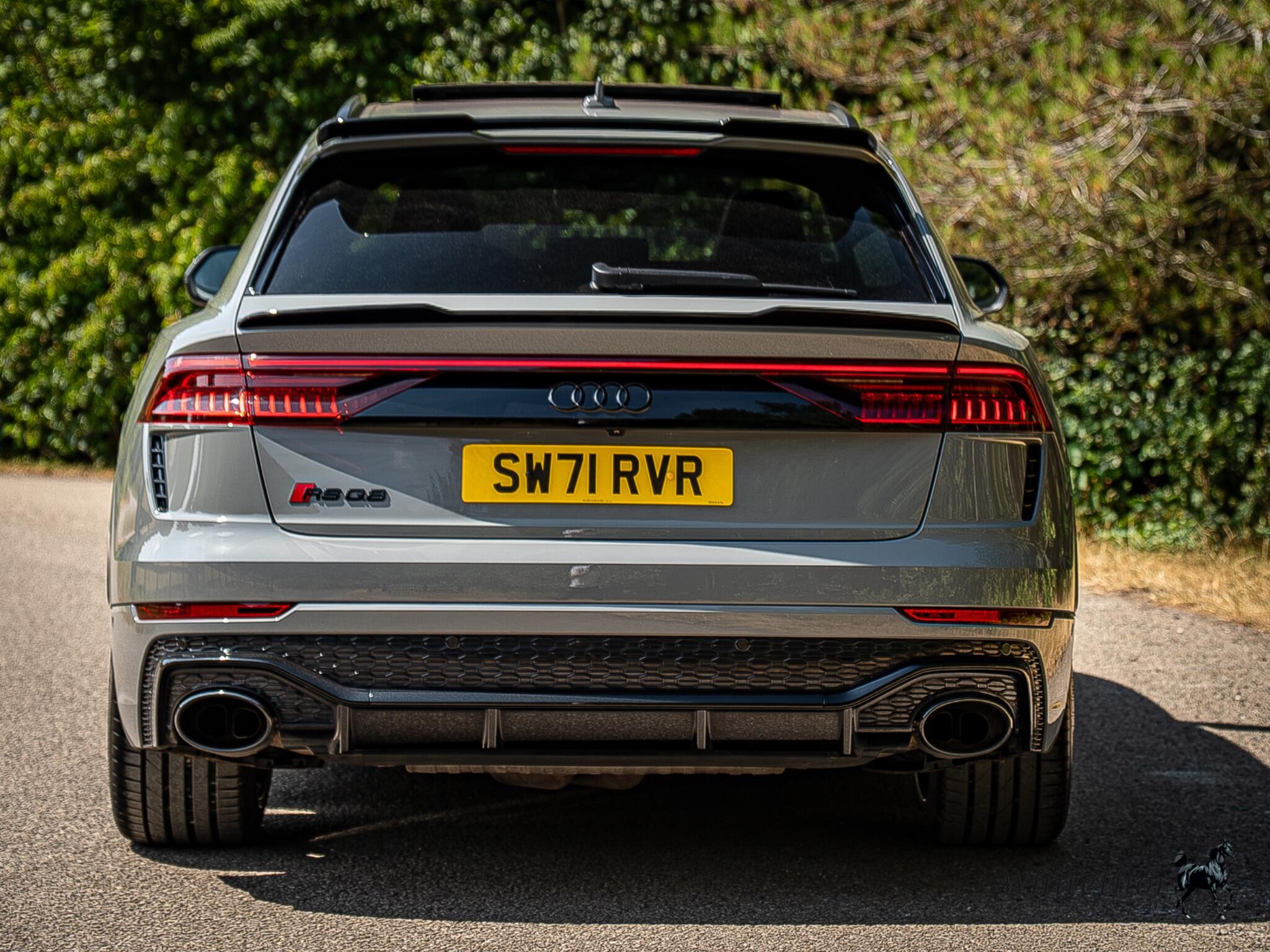 Audi RS Q8 view 65