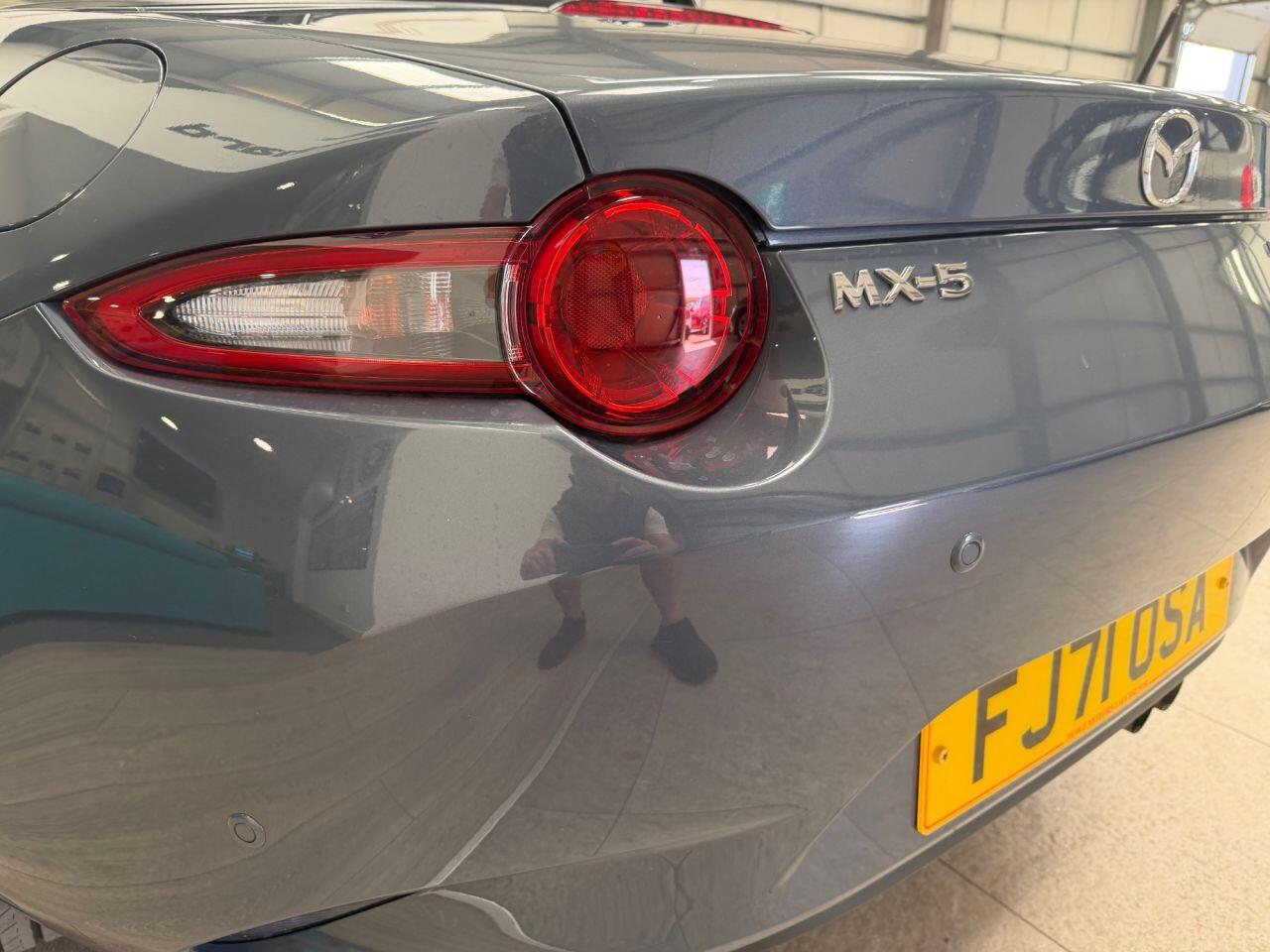 Mazda Skyactiv-G view 23