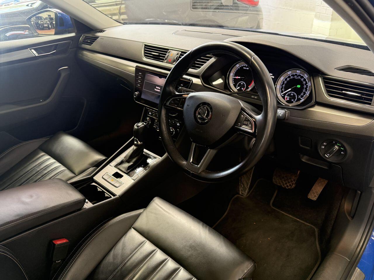 Skoda Superb view 28