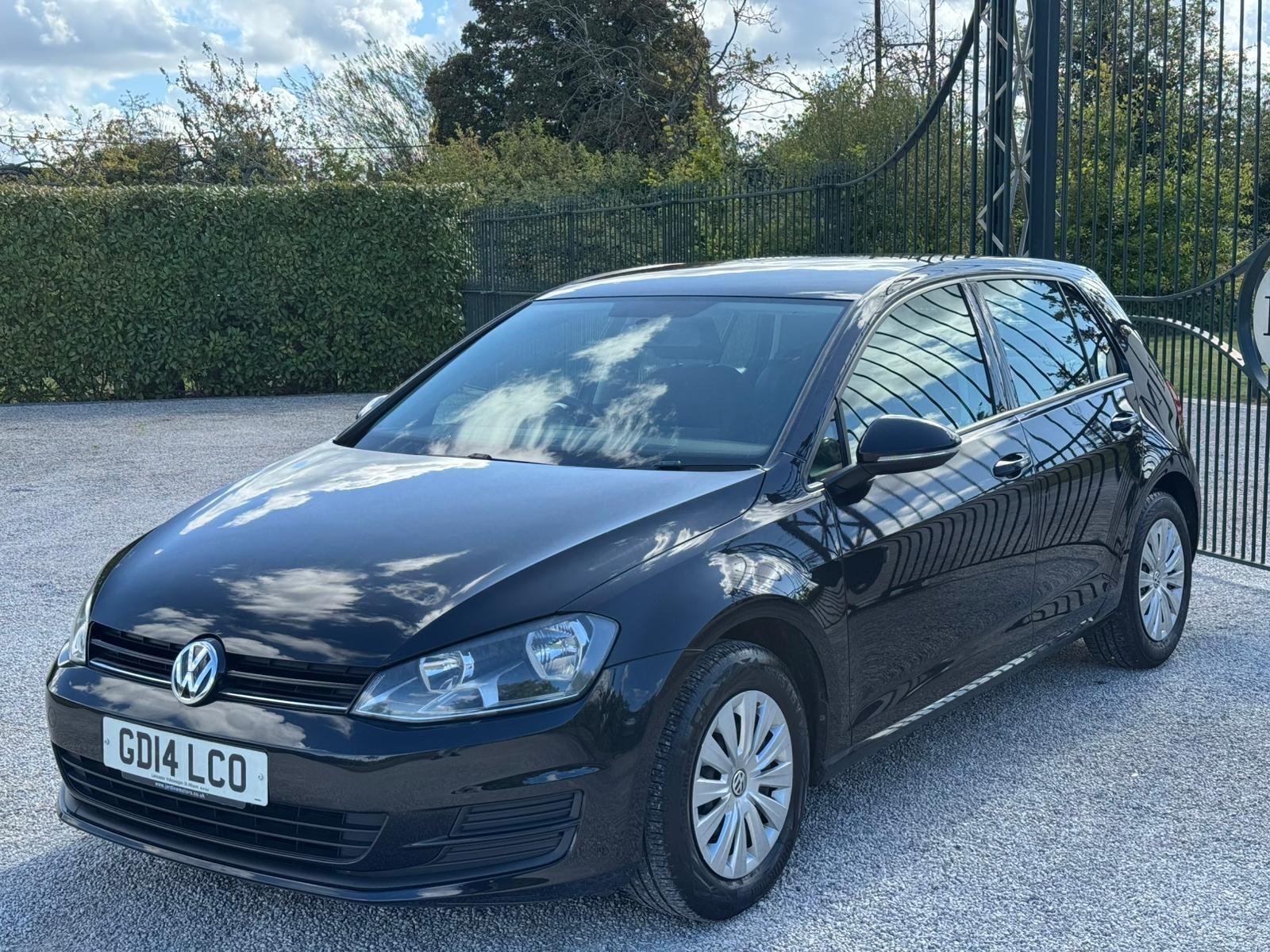 2014 Volkswagen Golf image 7