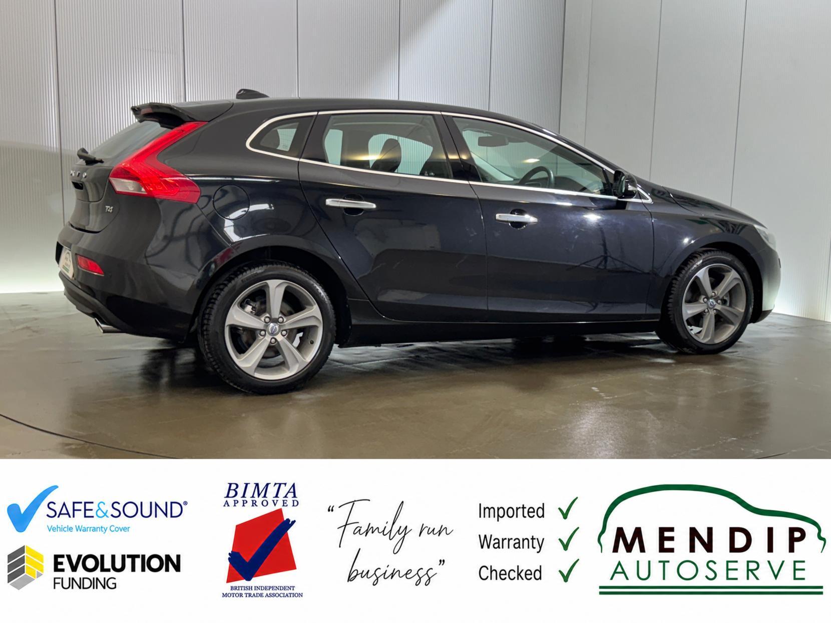 Volvo V40 view 30