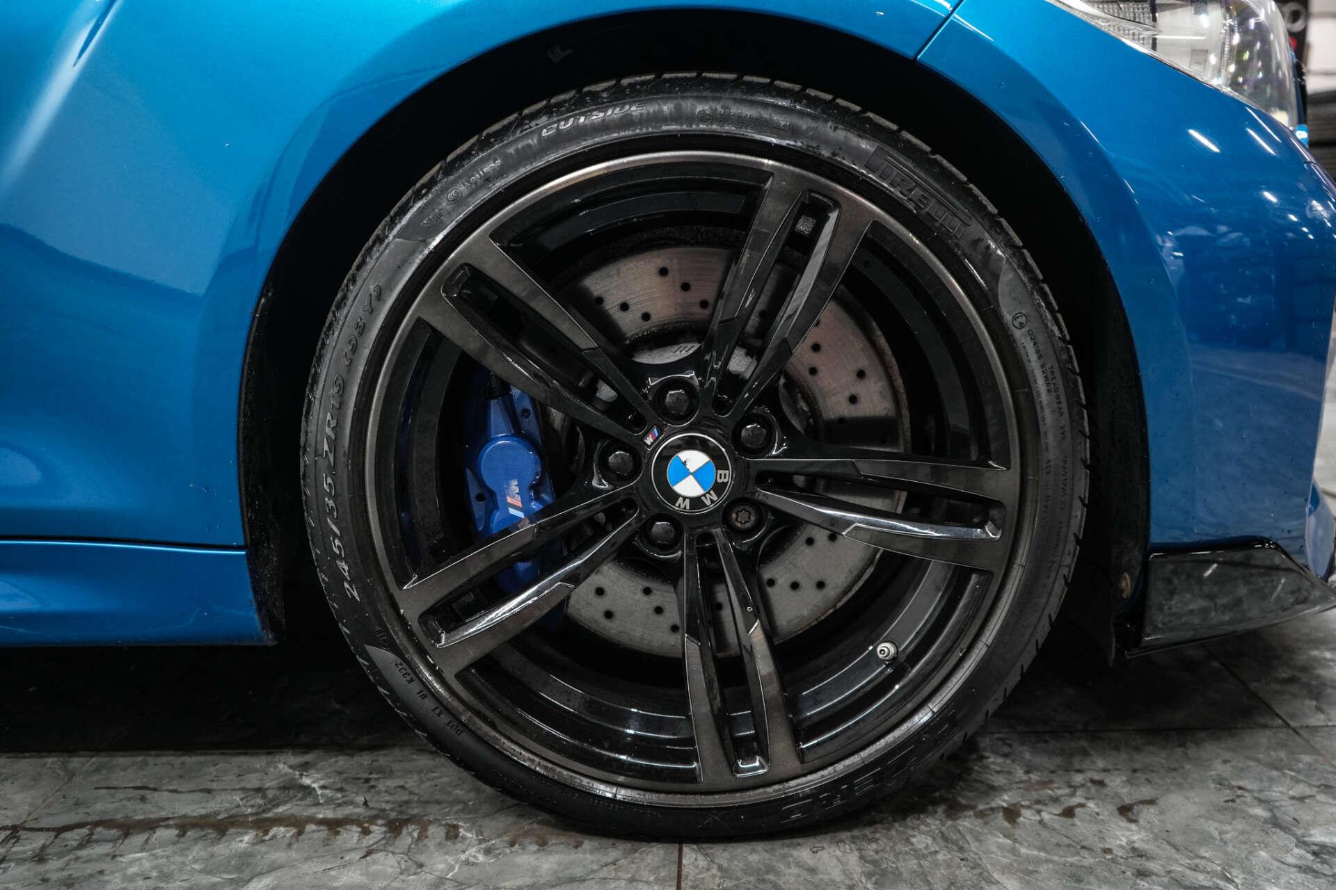 BMW M2 view 7