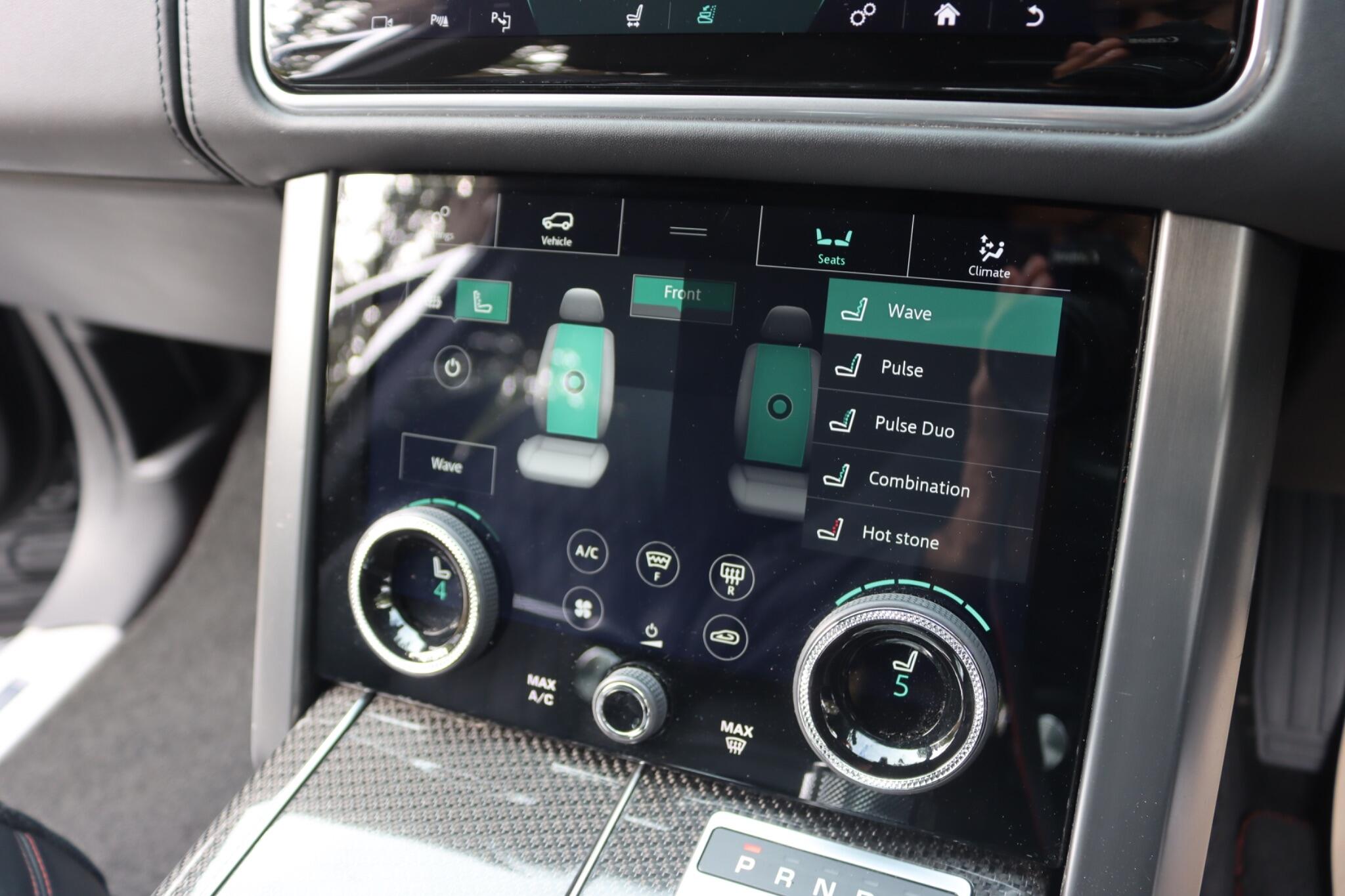Land Rover Range Rover view 71