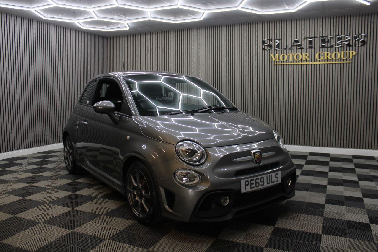 Abarth 595 view 4