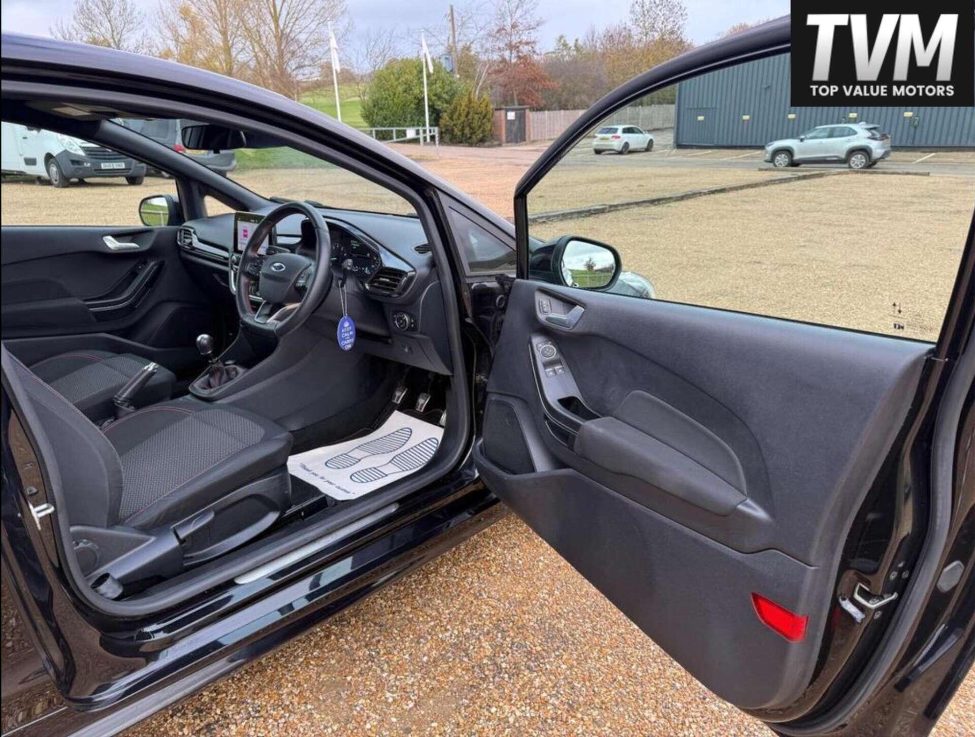 Ford Fiesta view 18