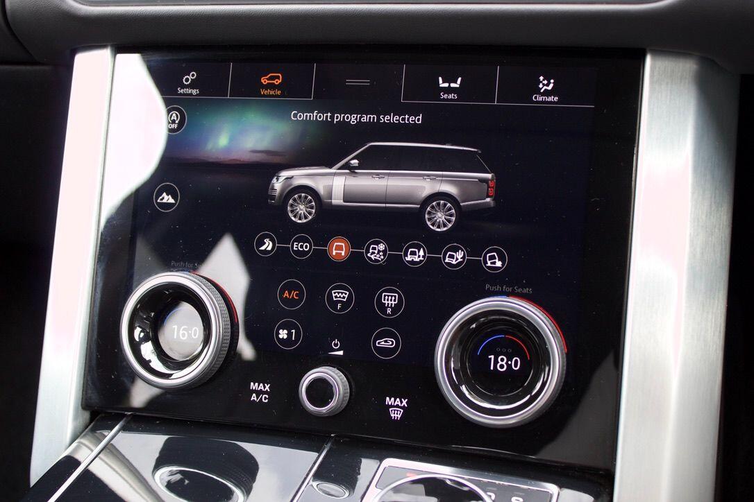 Land Rover Range Rover view 25