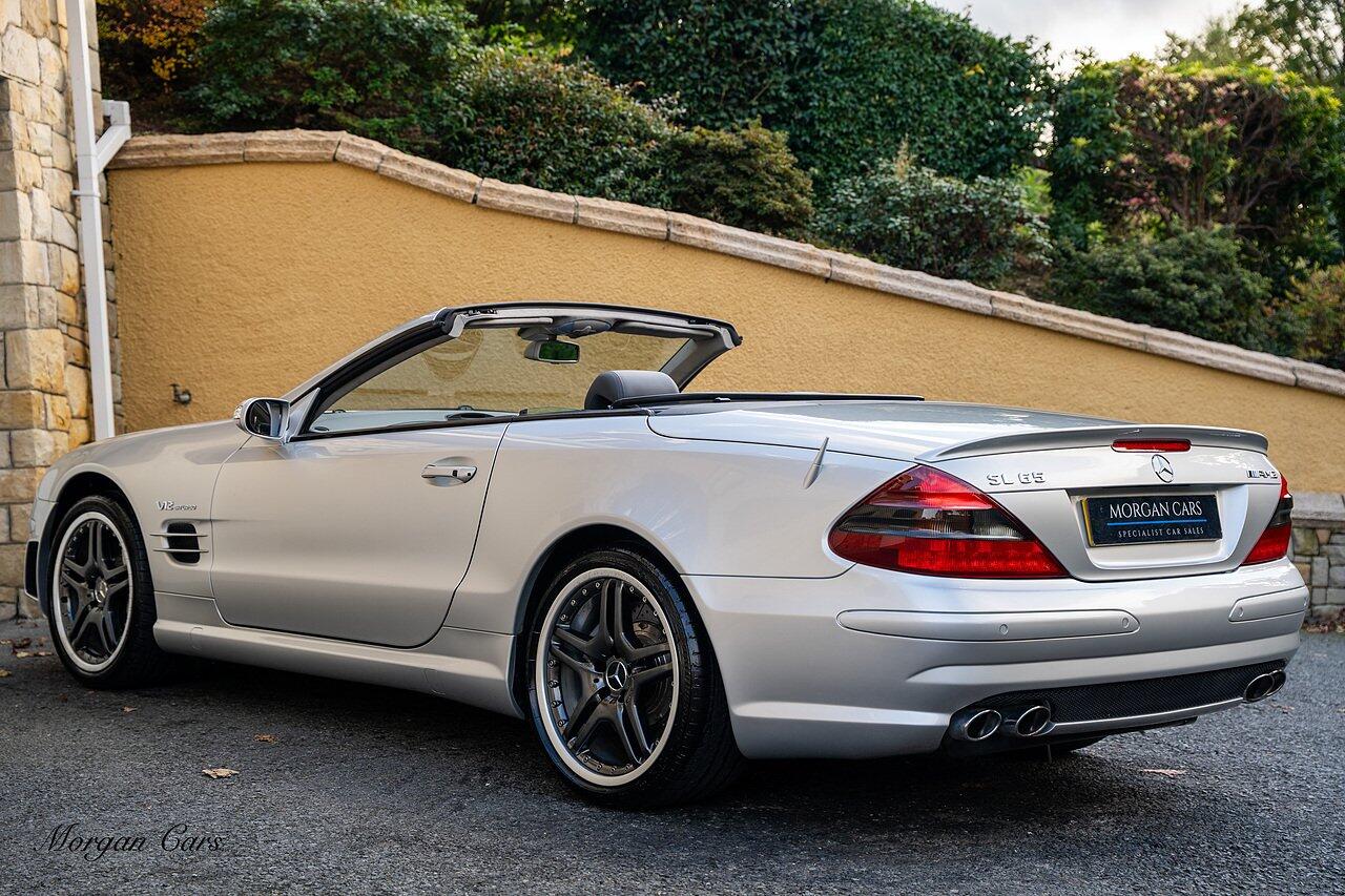 Mercedes-Benz SL view 10