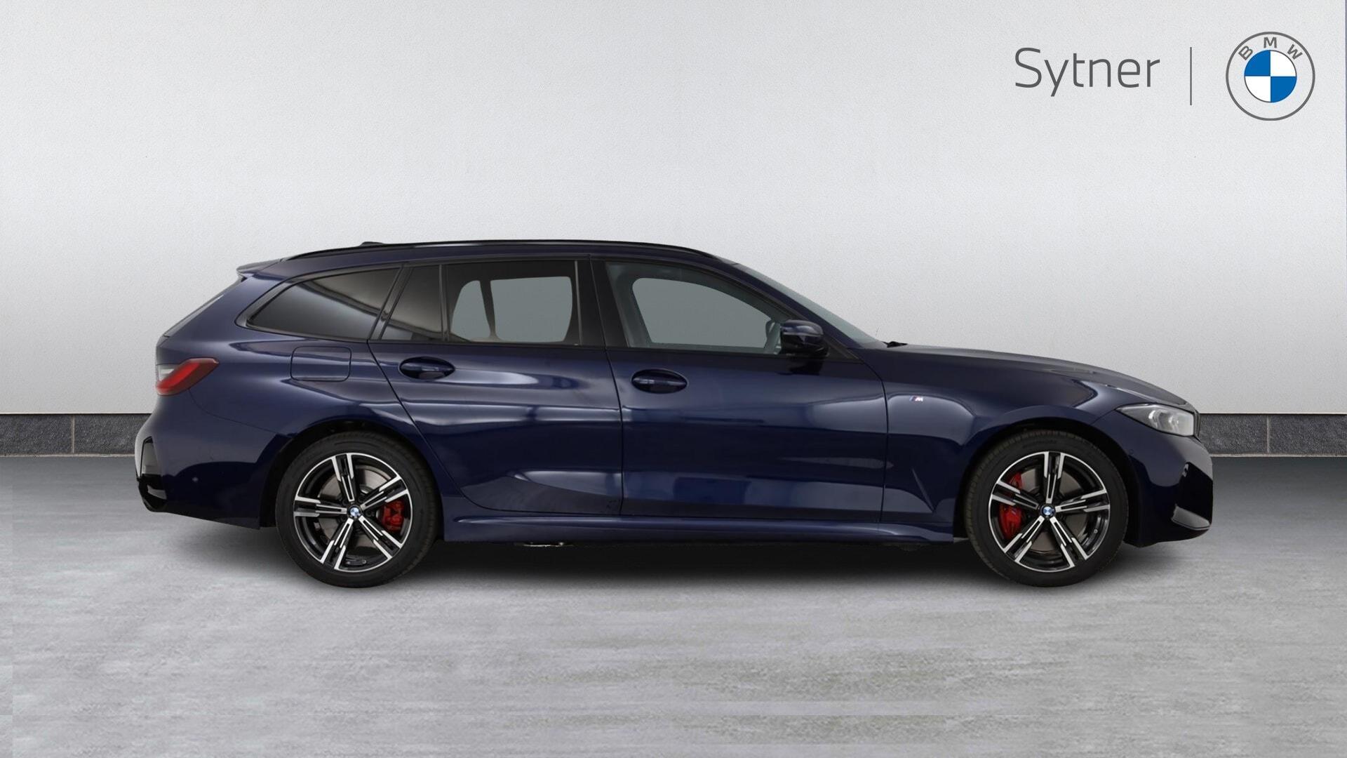 BMW 3 Series view 3