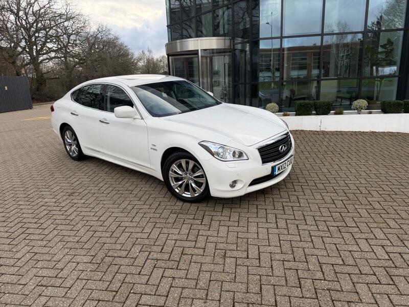 2012 Infiniti M 3.5 35h V6 GT Premium Auto Euro 5 (s/s) 4dr • 7,481 miles image 2