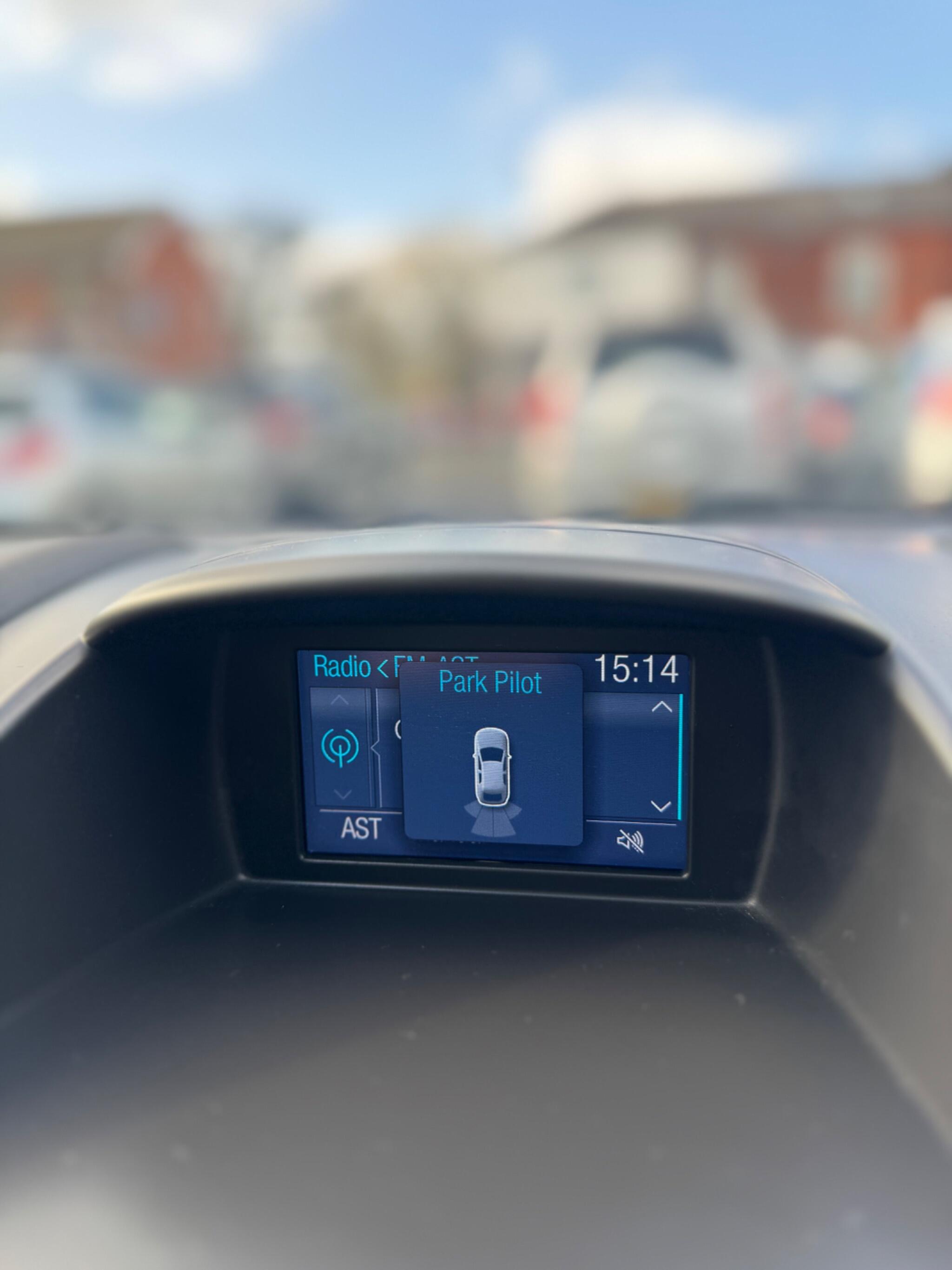 2015 Ford Fiesta 1.6 Titanium Powershift Euro 6 5dr image 14