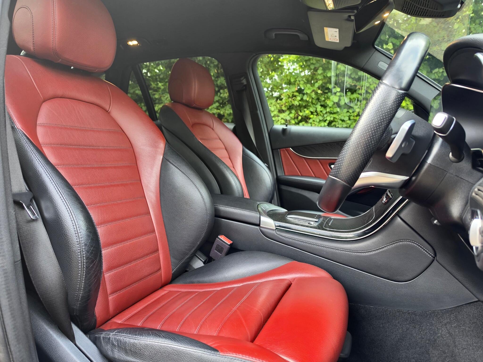 Mercedes-Benz GLC view 4