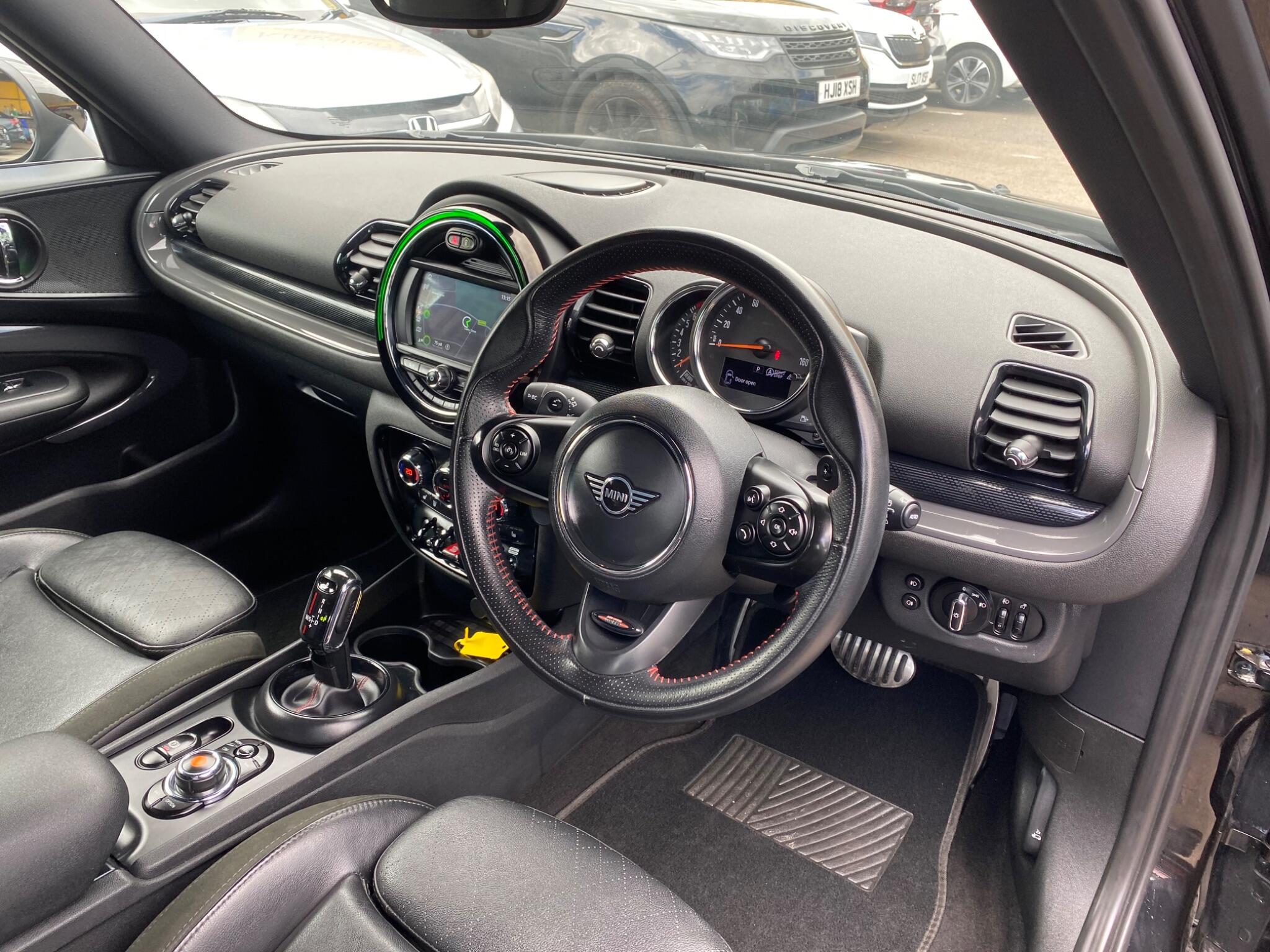 Mini Clubman view 17