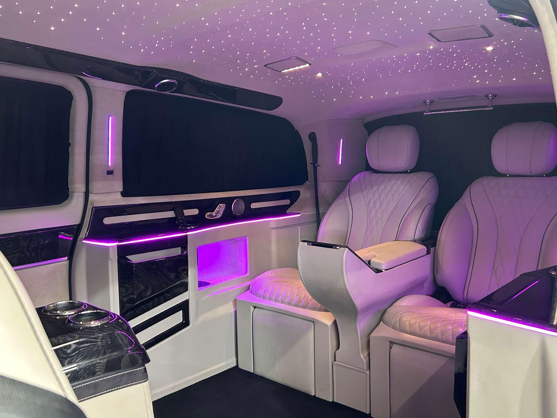 Mercedes-Benz V Class view 29