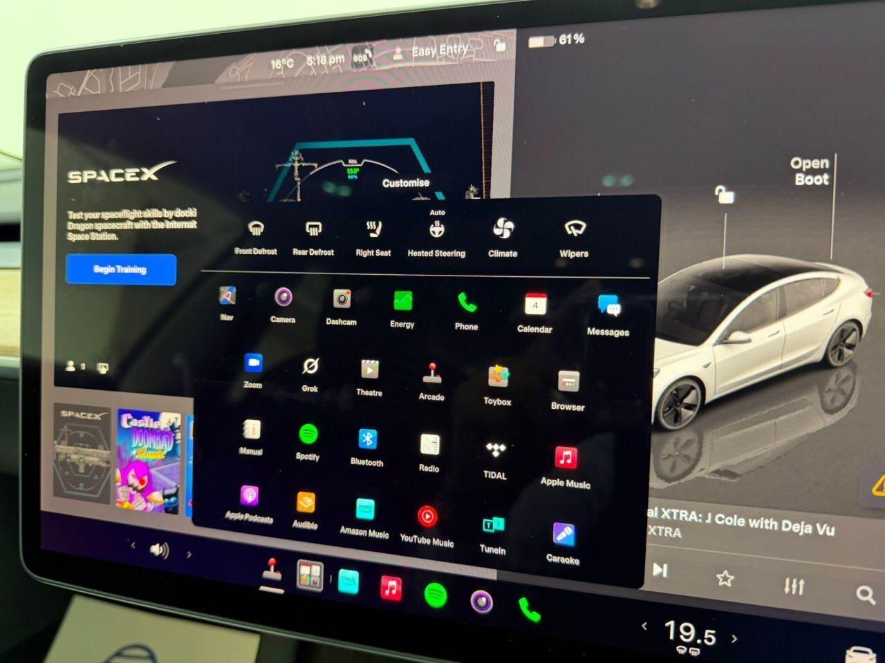 Tesla Model 3 view 28