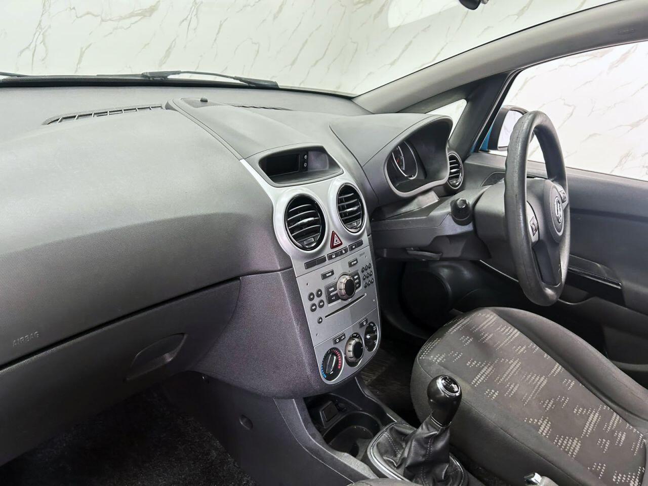 Vauxhall Corsa view 18