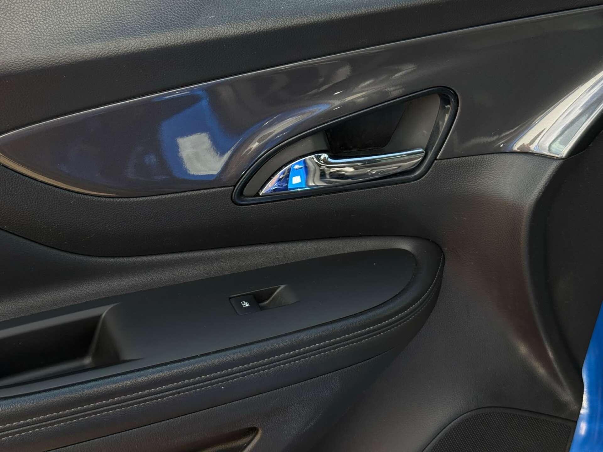 Vauxhall Mokka X view 53