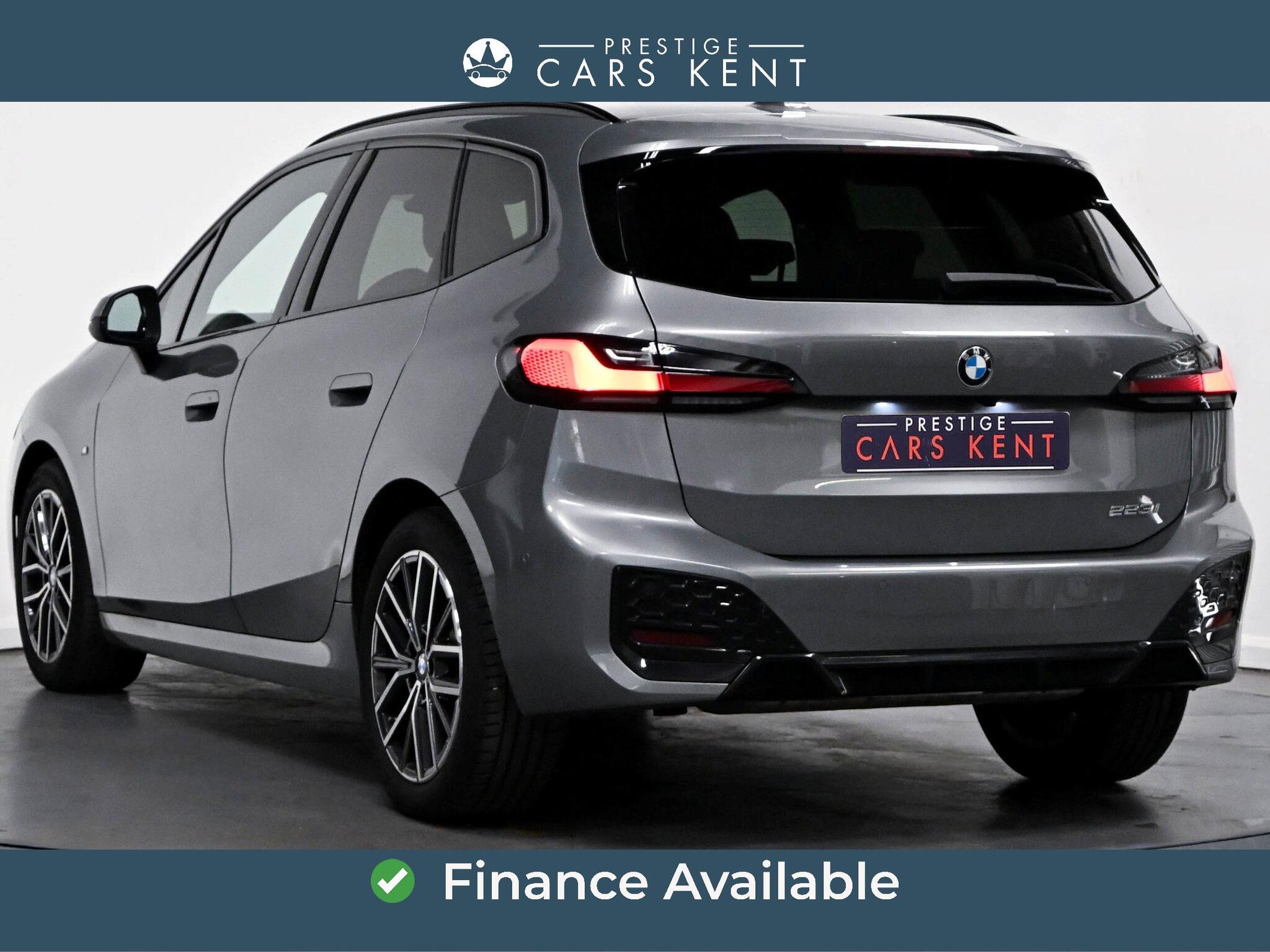 BMW 2 Series Active Tourer view 3