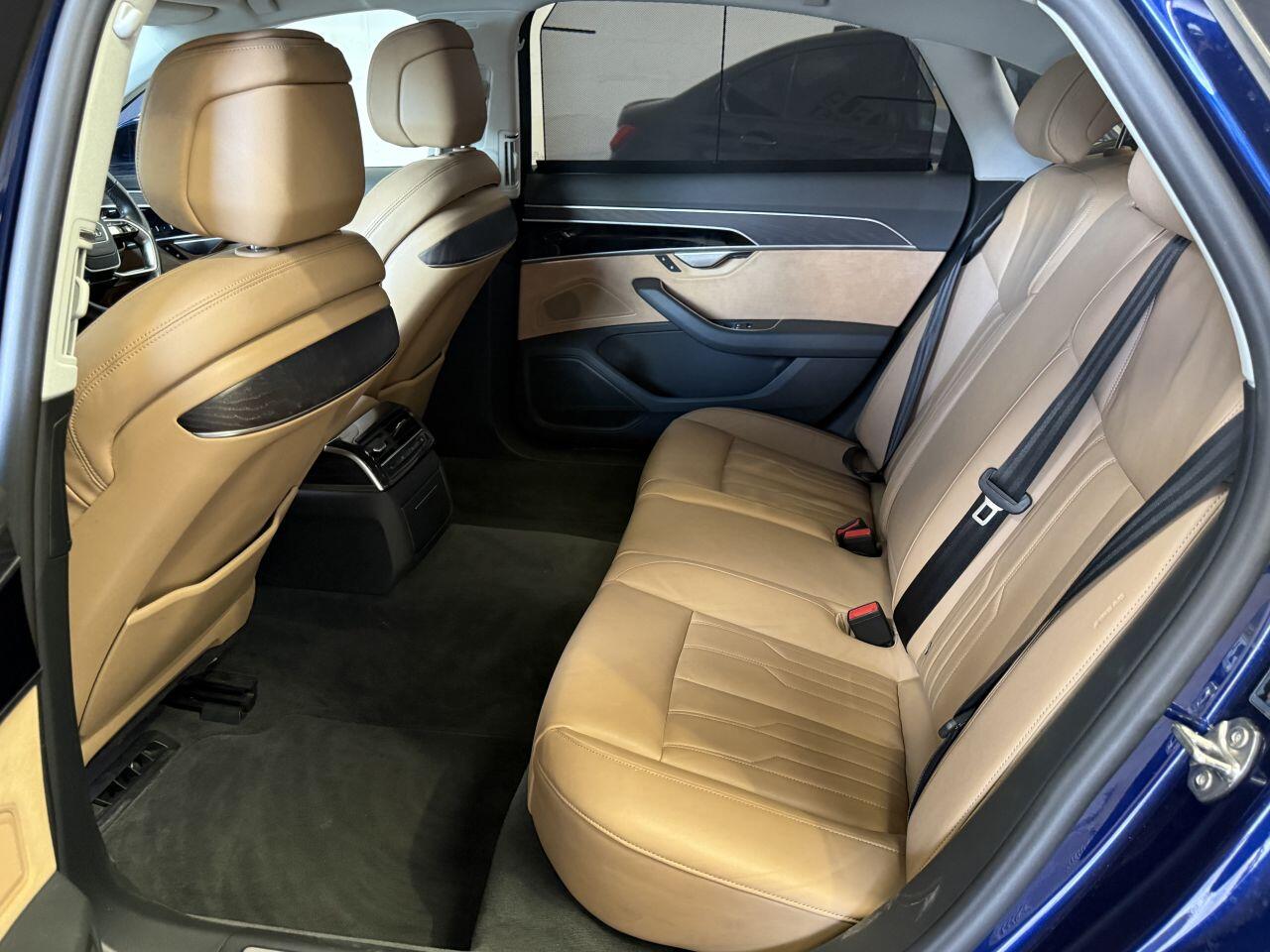 Audi A8 view 60