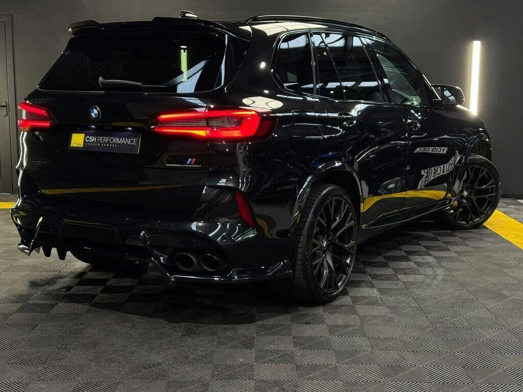 BMW X5 M view 7