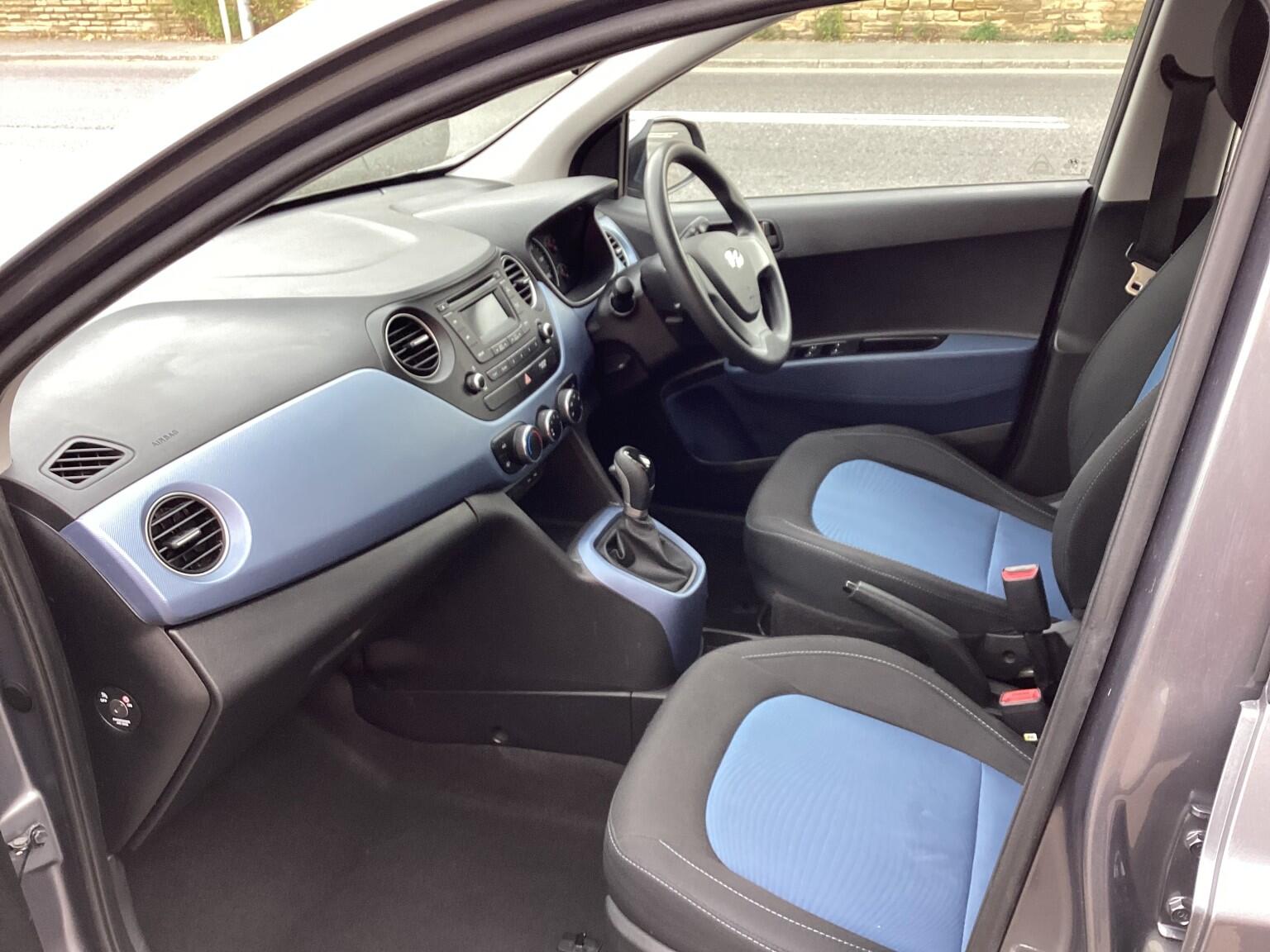 Hyundai I10 view 7