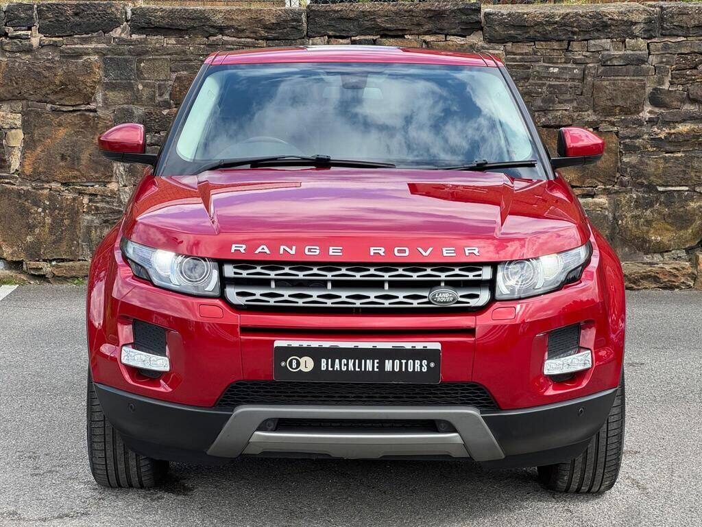 Land Rover Range Rover Evoque view 2