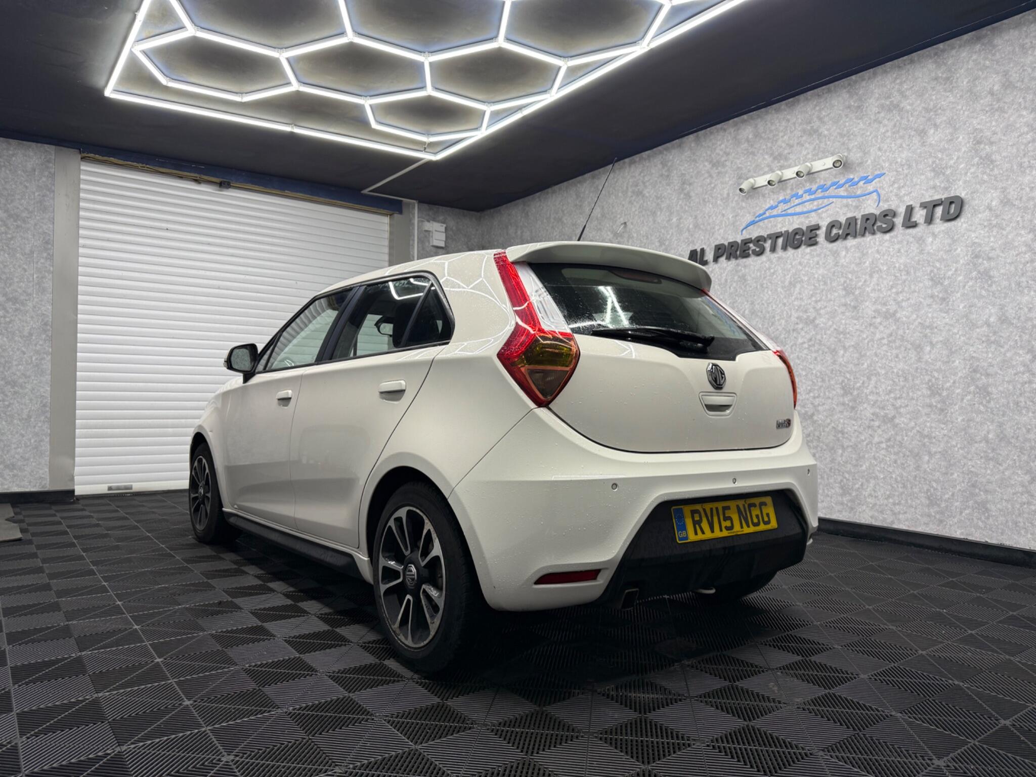 MG MG3 view 6