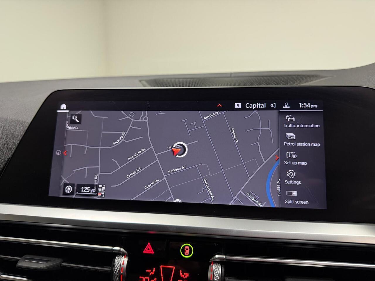 BMW 4 Series view 22