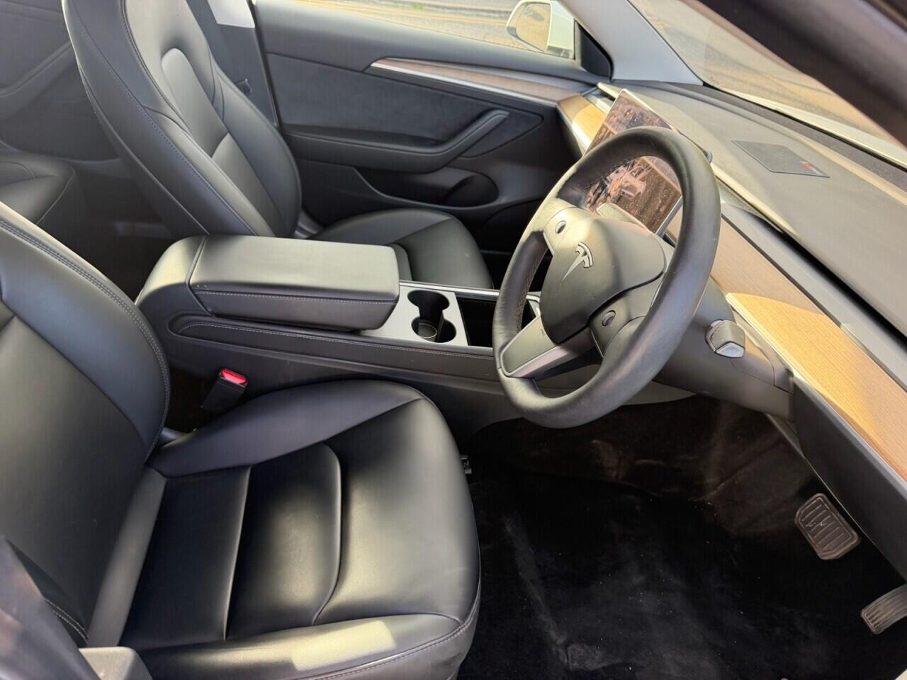 Tesla Model 3 view 11