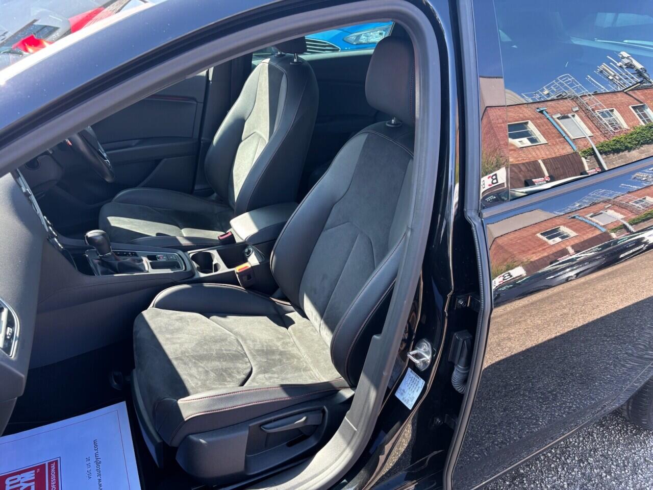 Seat Leon Leon view 11