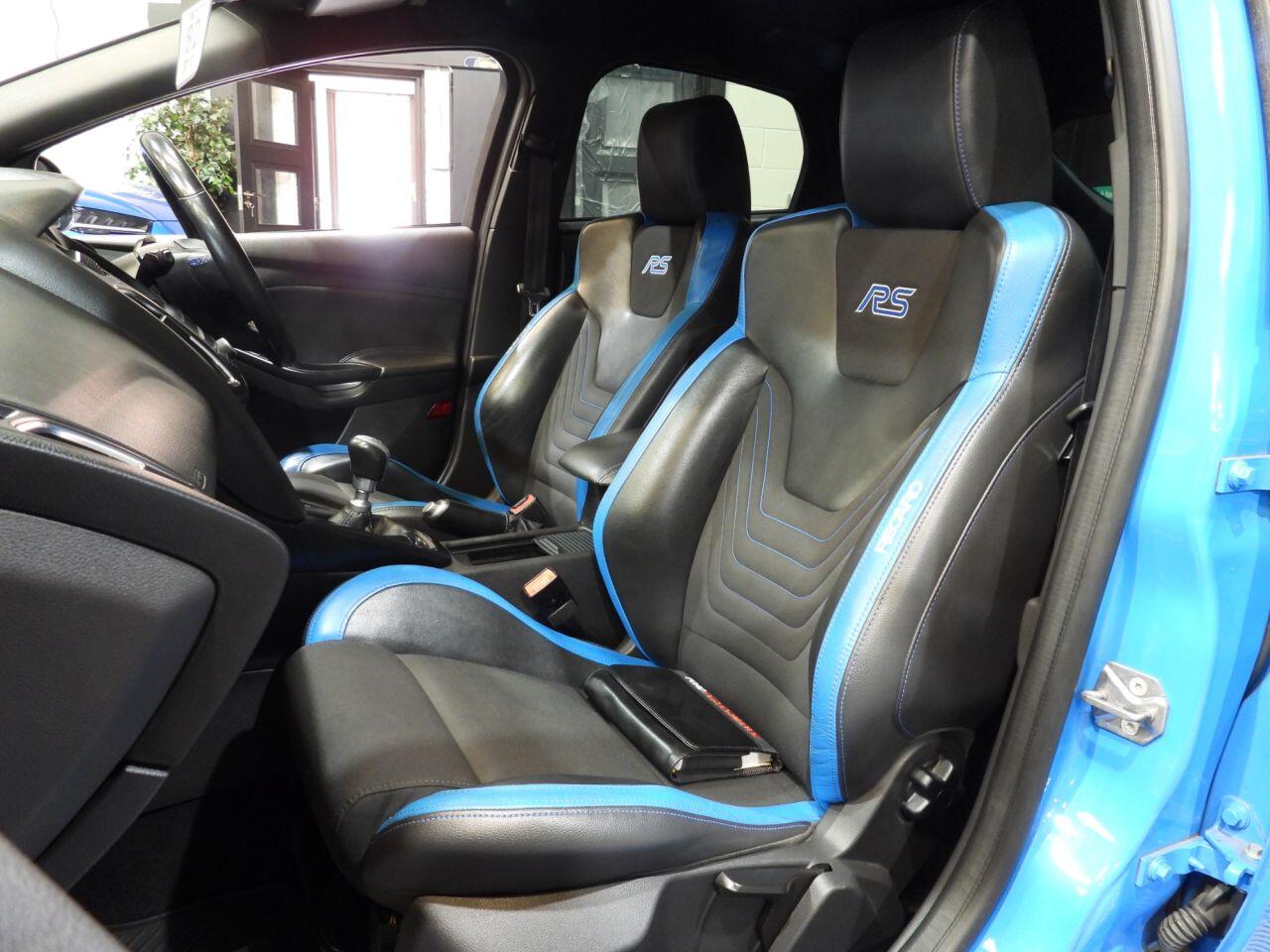Ford Focus view 17