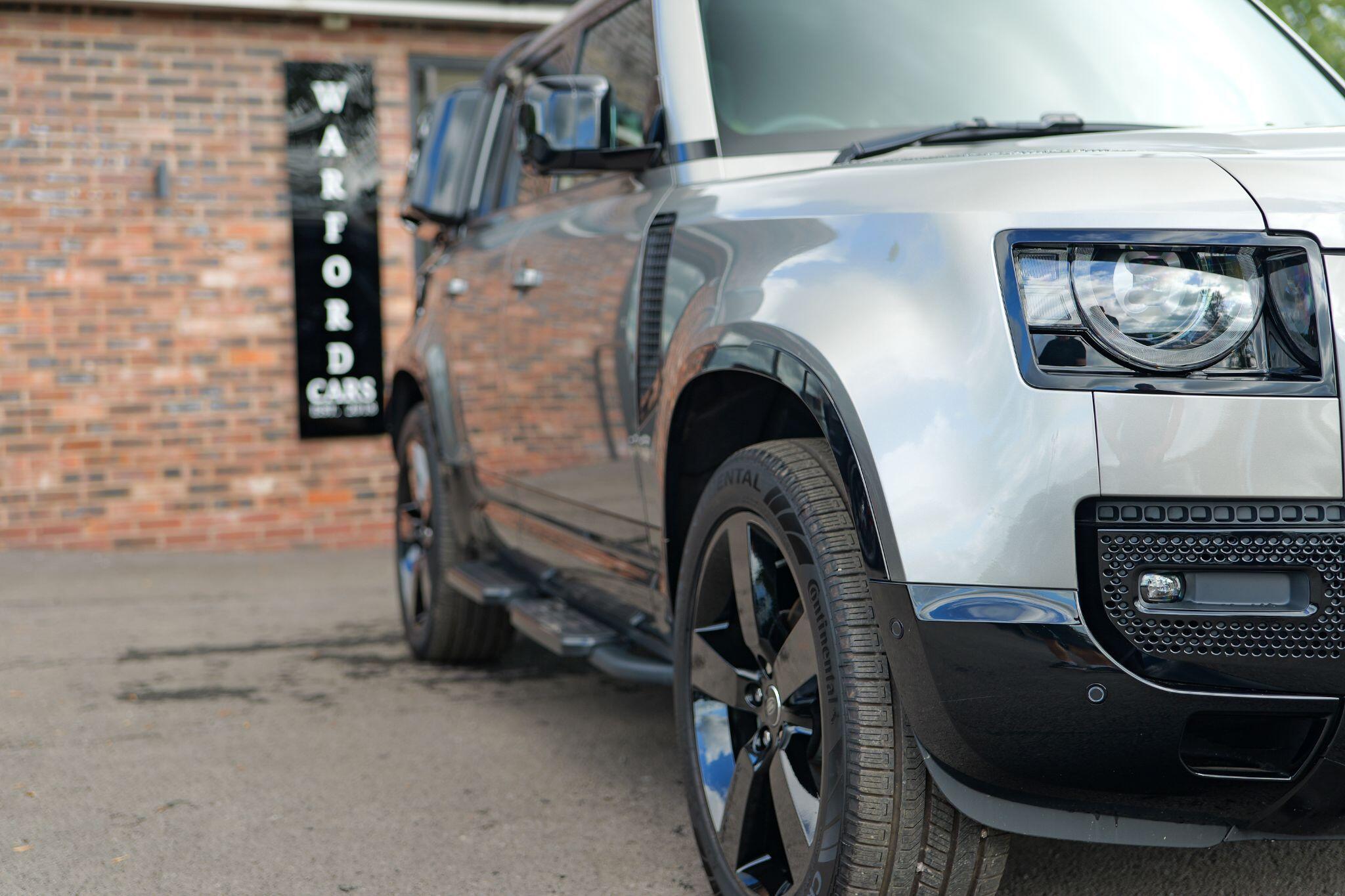 Land Rover Defender view 9