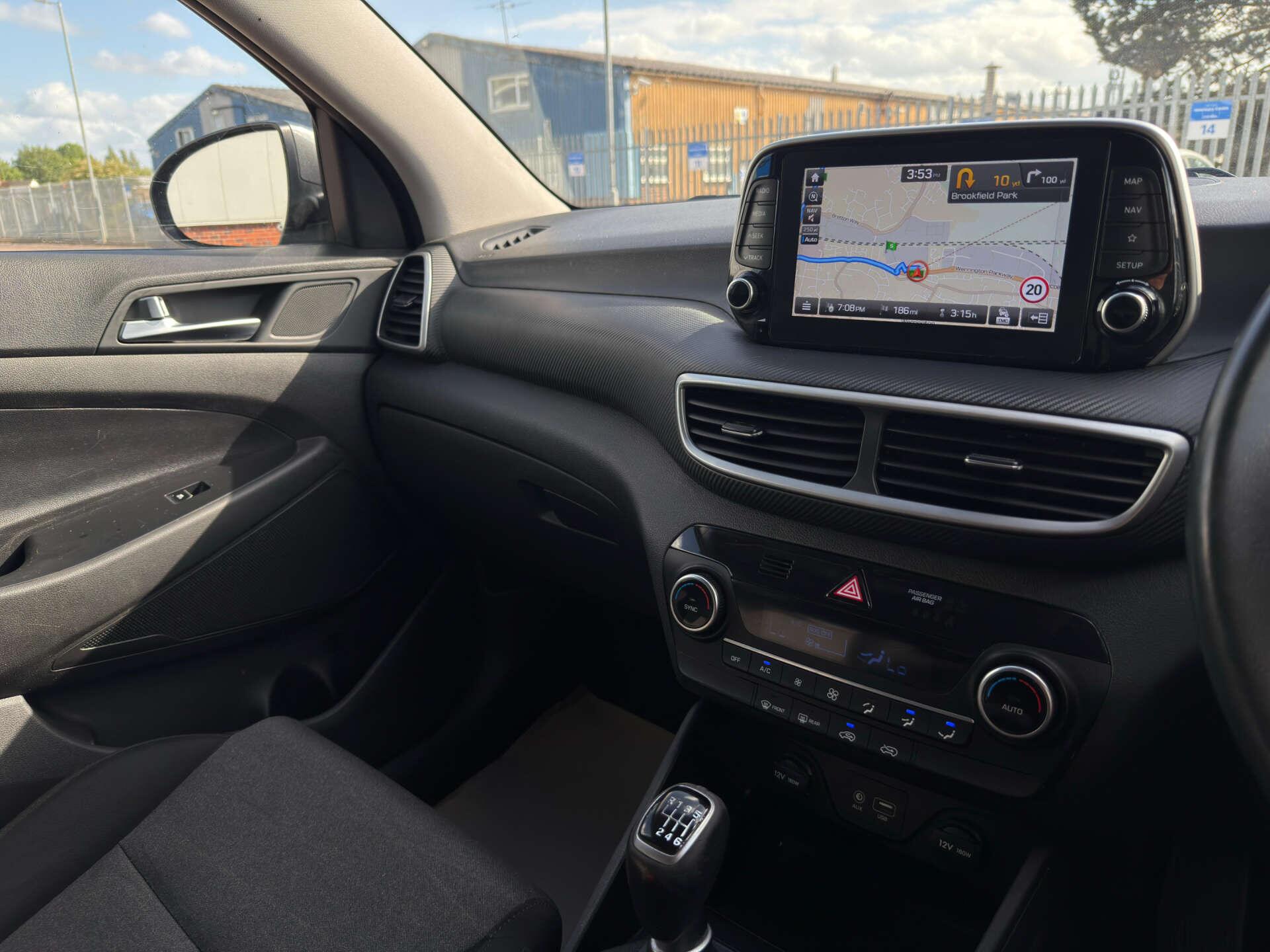 Hyundai Tucson view 57
