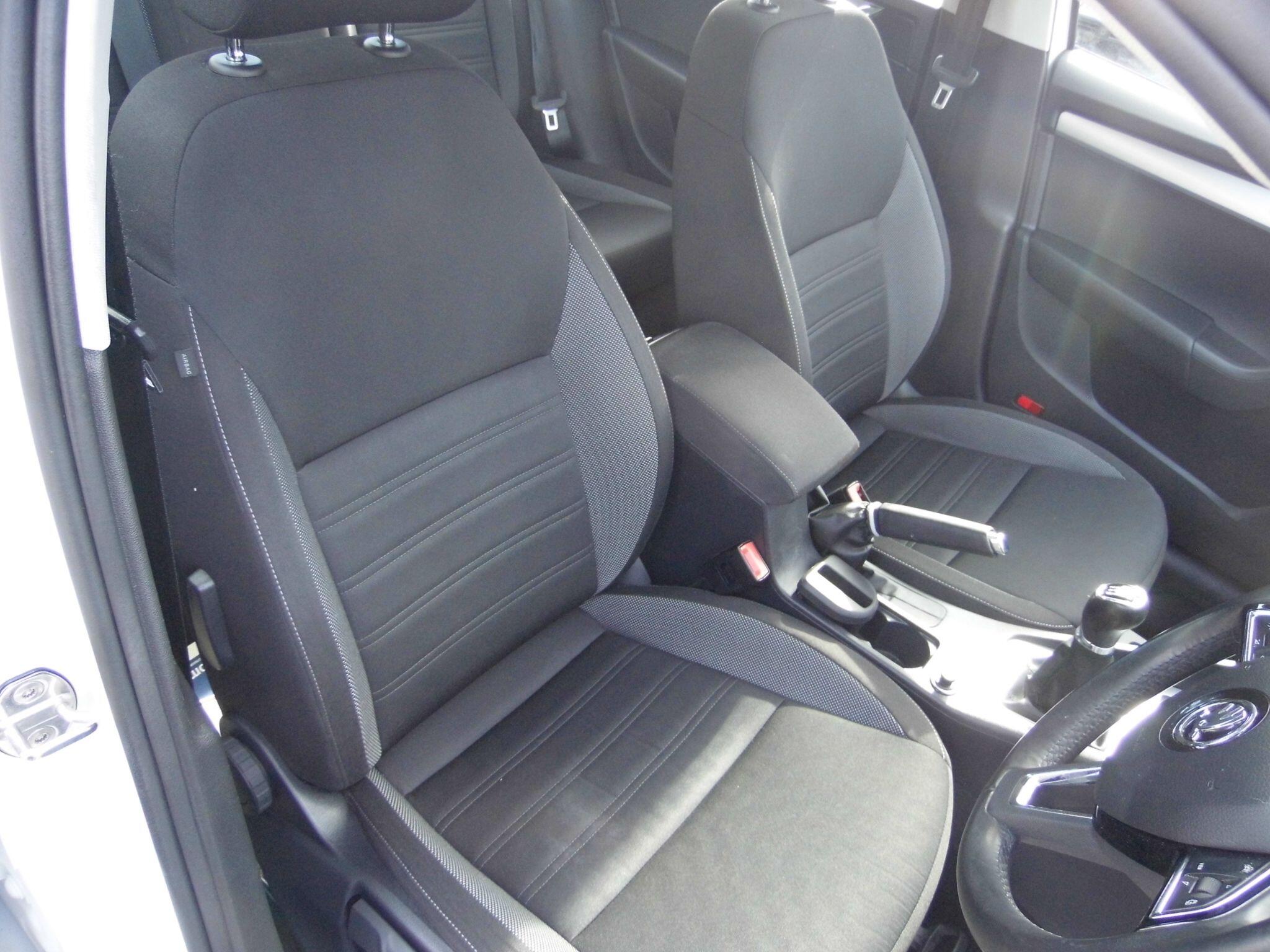 Skoda Octavia view 12