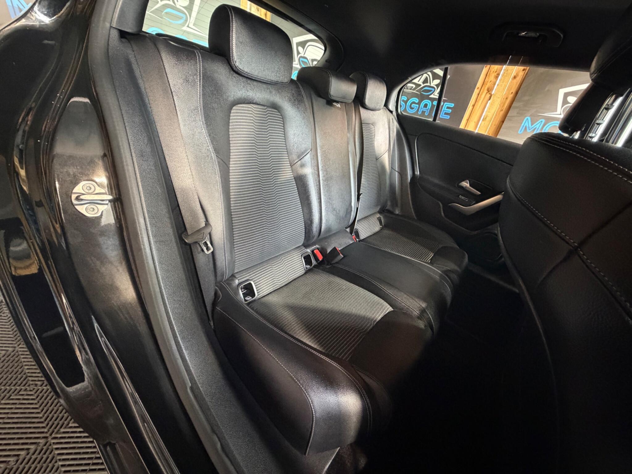 Mercedes-Benz A-Class view 23