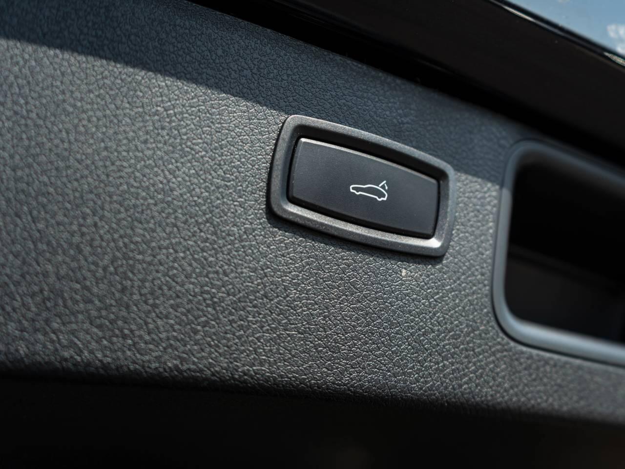 Porsche Macan view 47