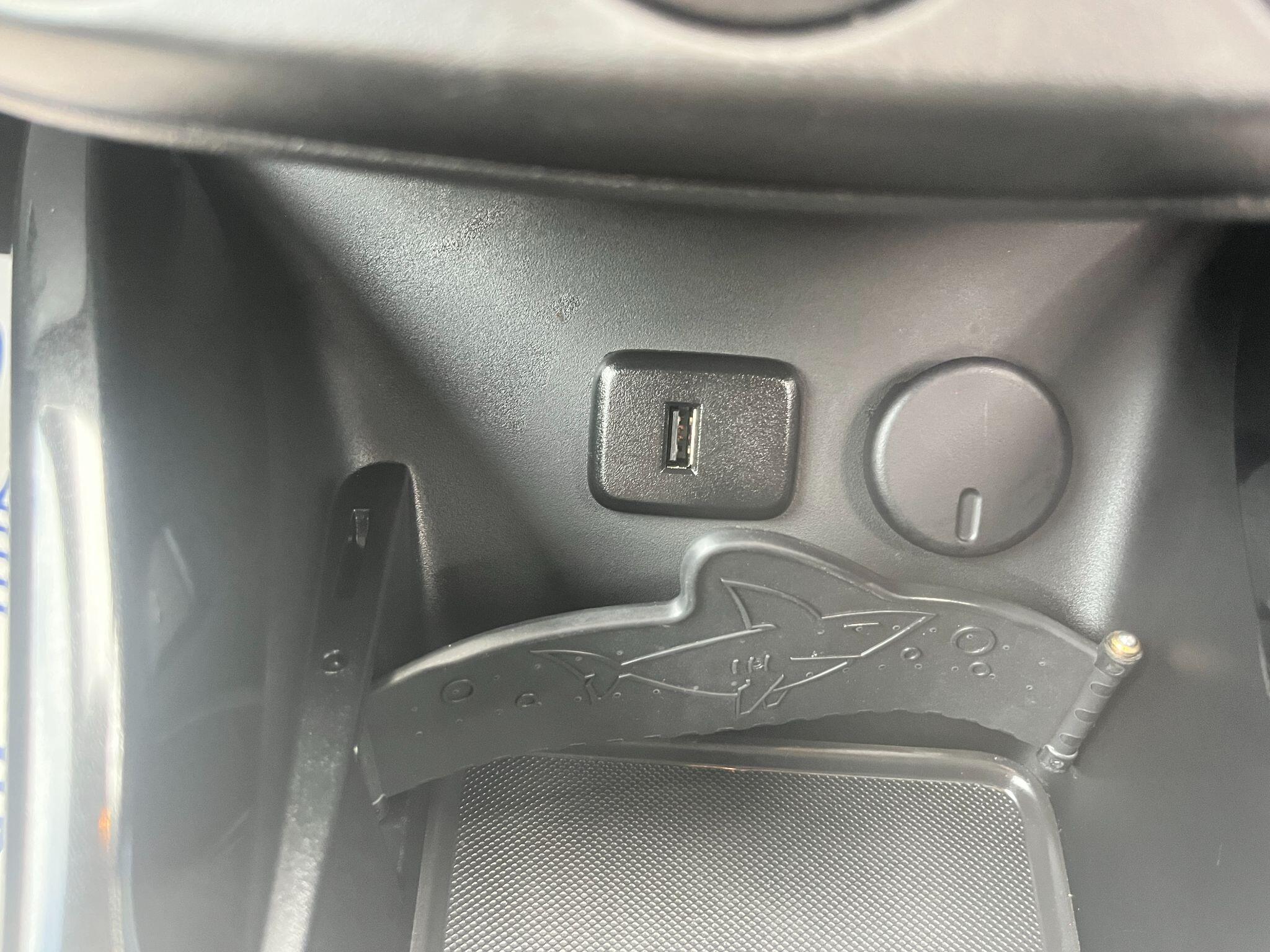 Vauxhall Corsa view 28