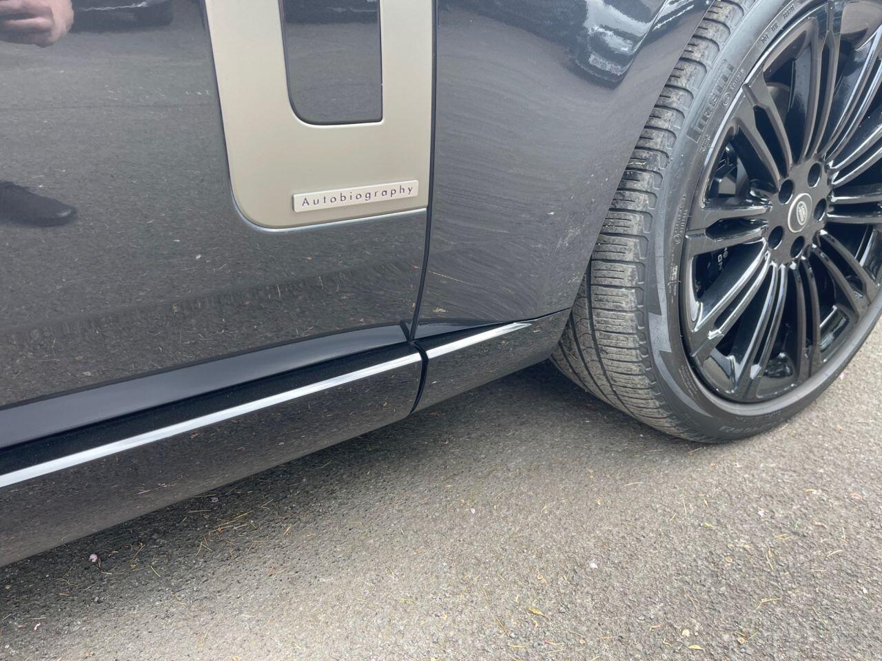 Land Rover Range Rover view 6