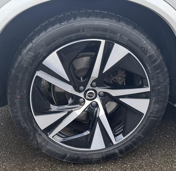 2021 Volvo XC90 2.0h T8 Twin Engine Recharge 11.6kWh R-Design Pro Auto 4WD Euro 6 (s/s) 5dr • 60,000 miles image 24