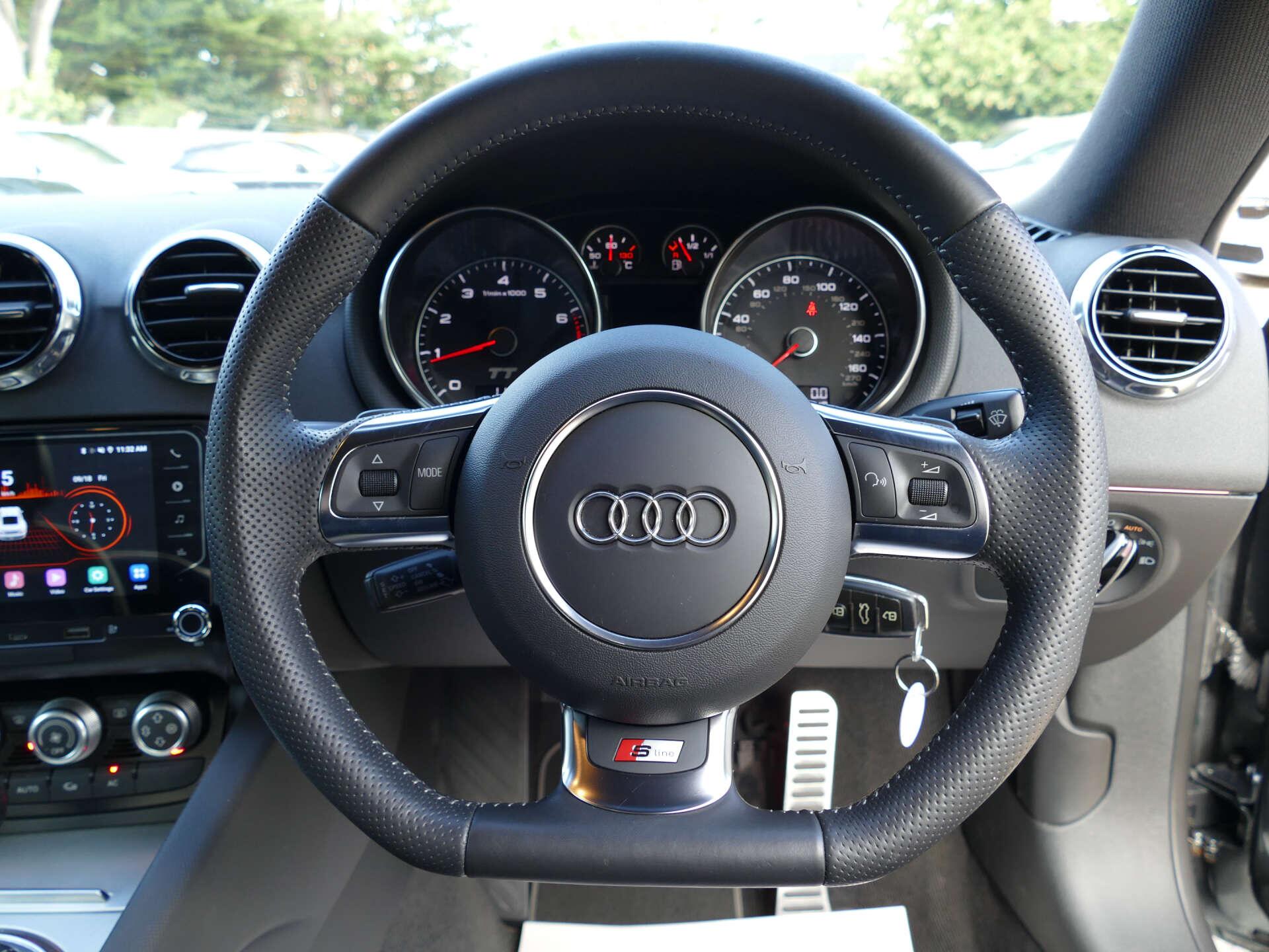 Audi TT view 34