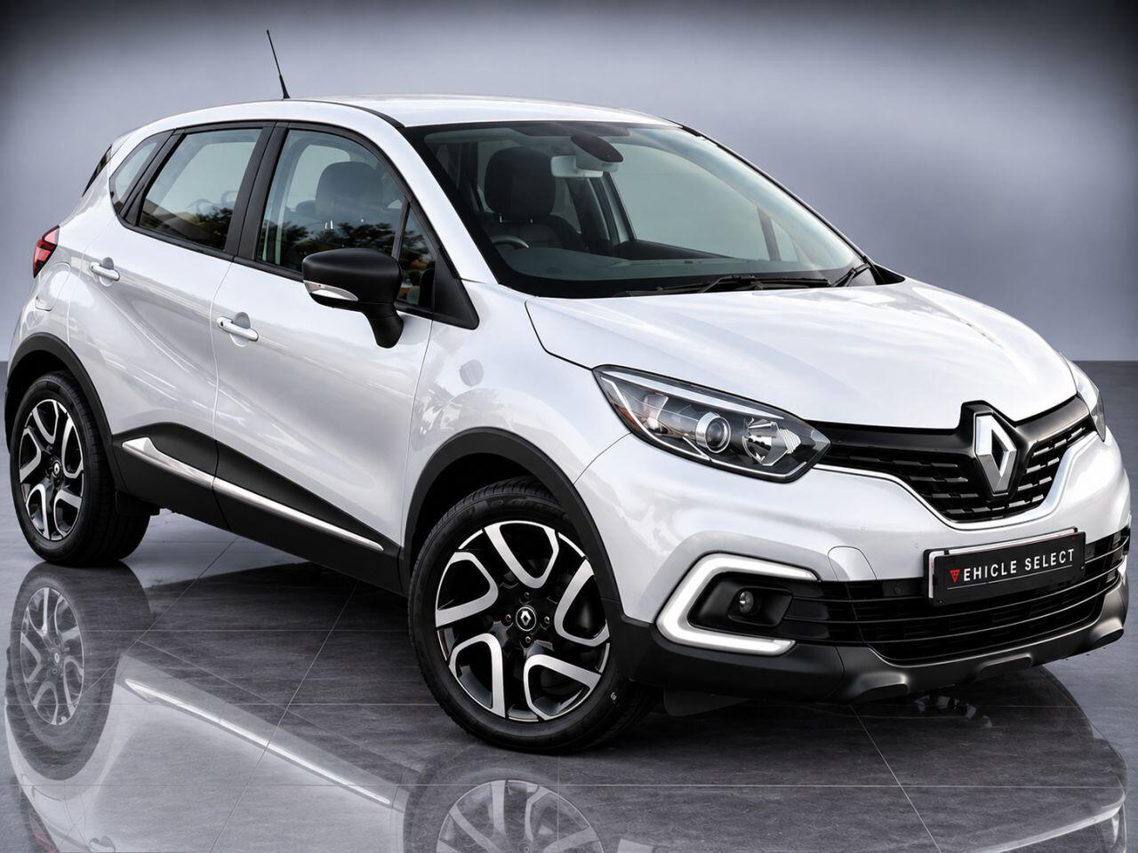 2018 Renault Captur in Silver for sale