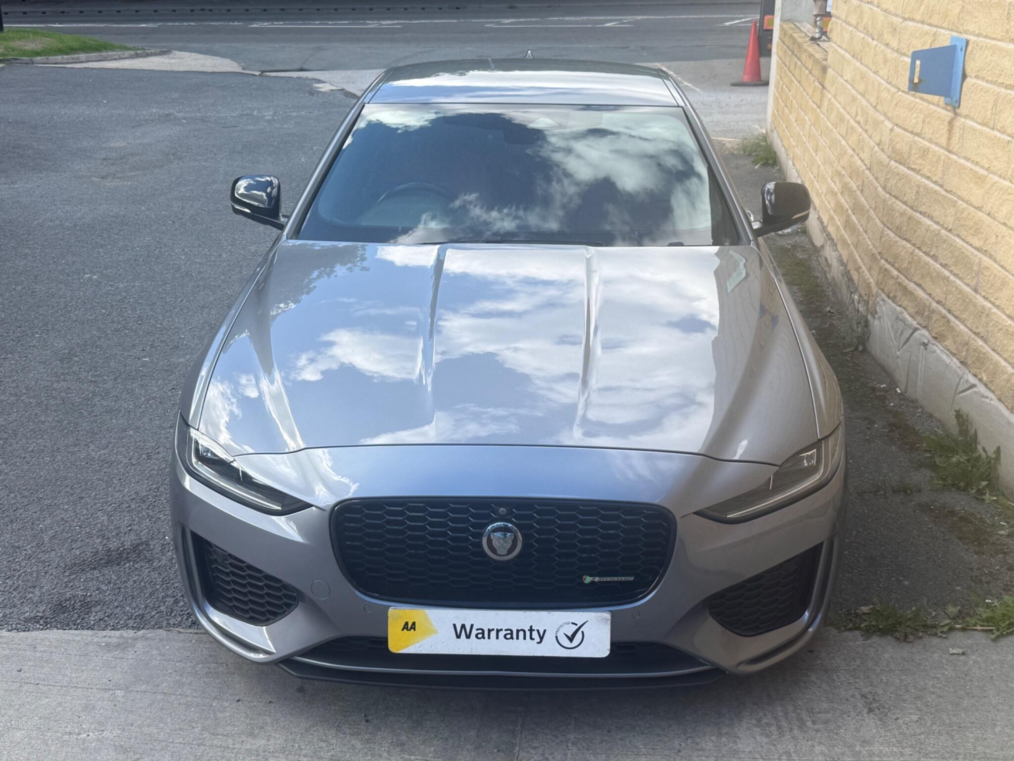 Jaguar XE view 10