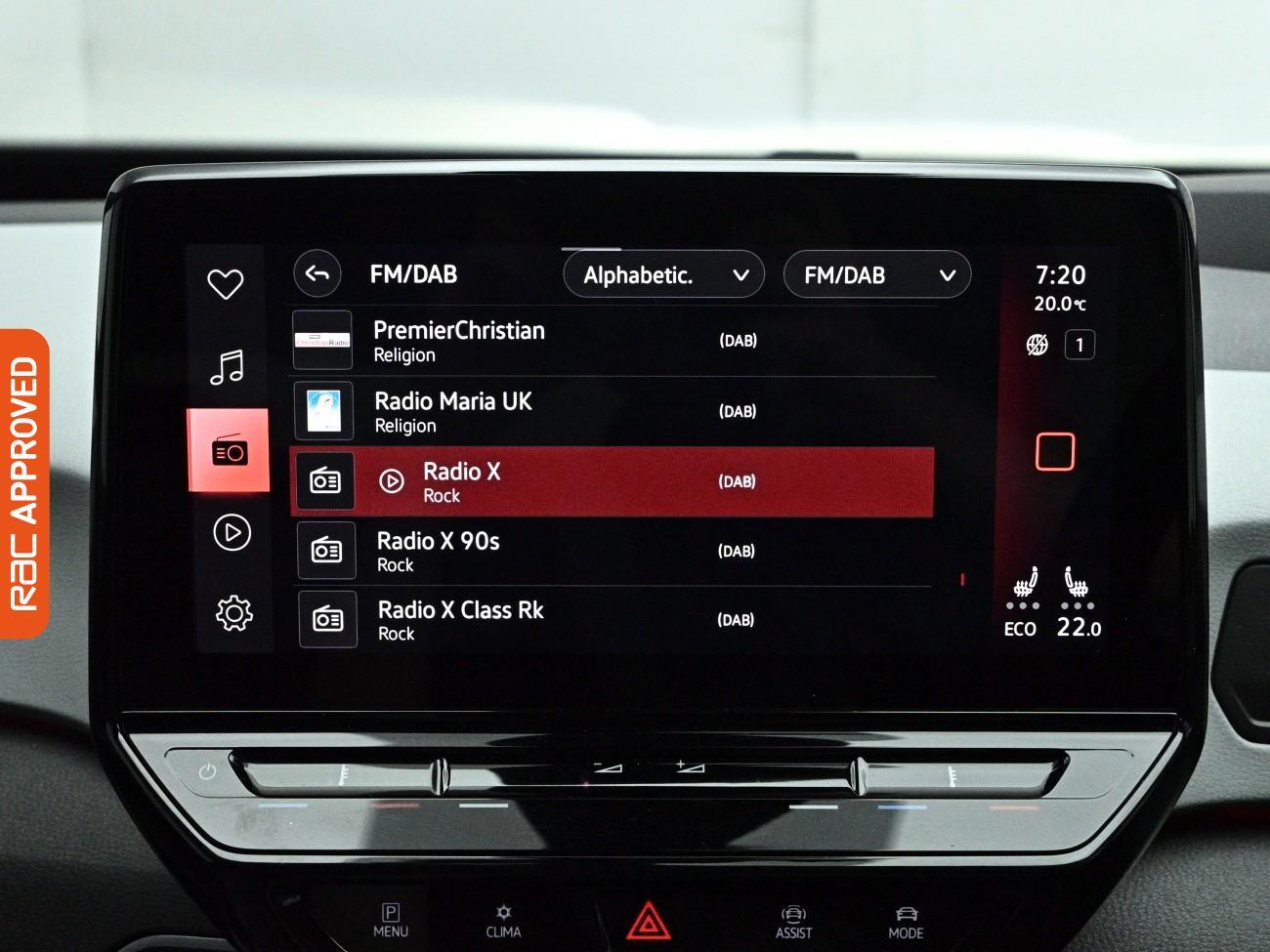 Volkswagen ID.3 view 15