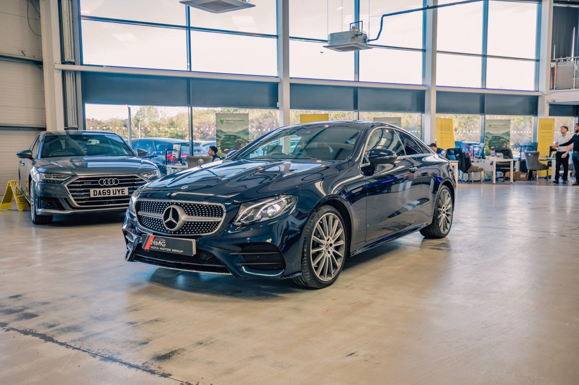 Mercedes-Benz E-Class view 25