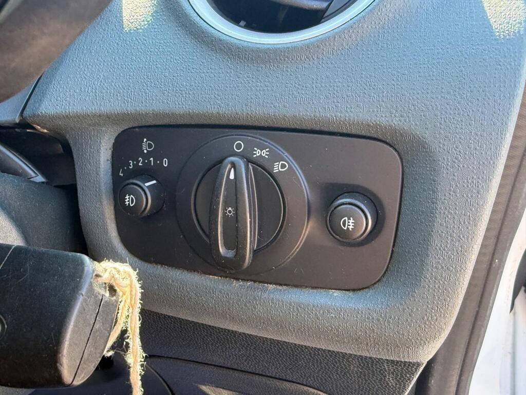 Ford Fiesta view 33