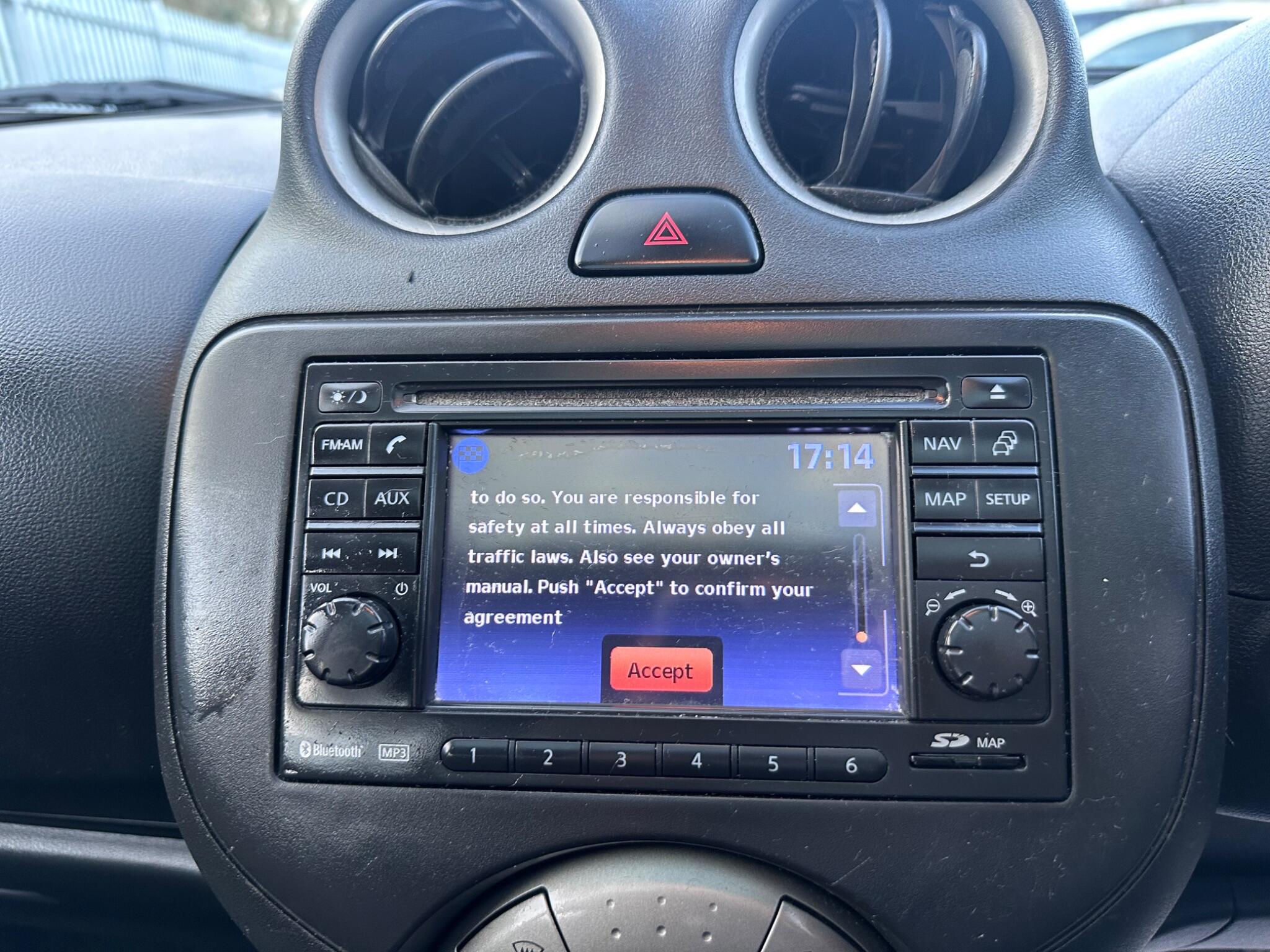 2012 Nissan Micra image 20