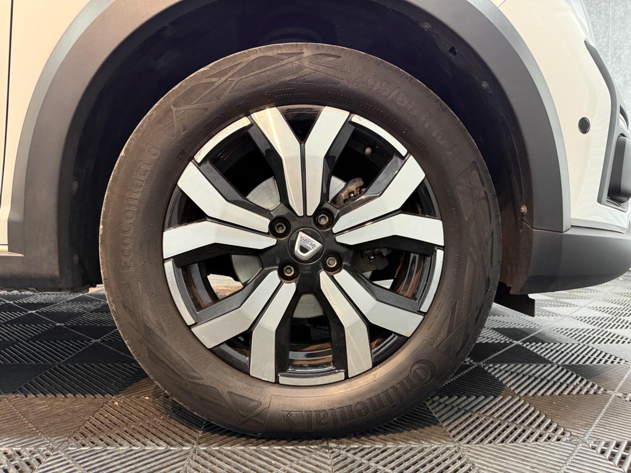 Dacia Sandero Stepway view 25