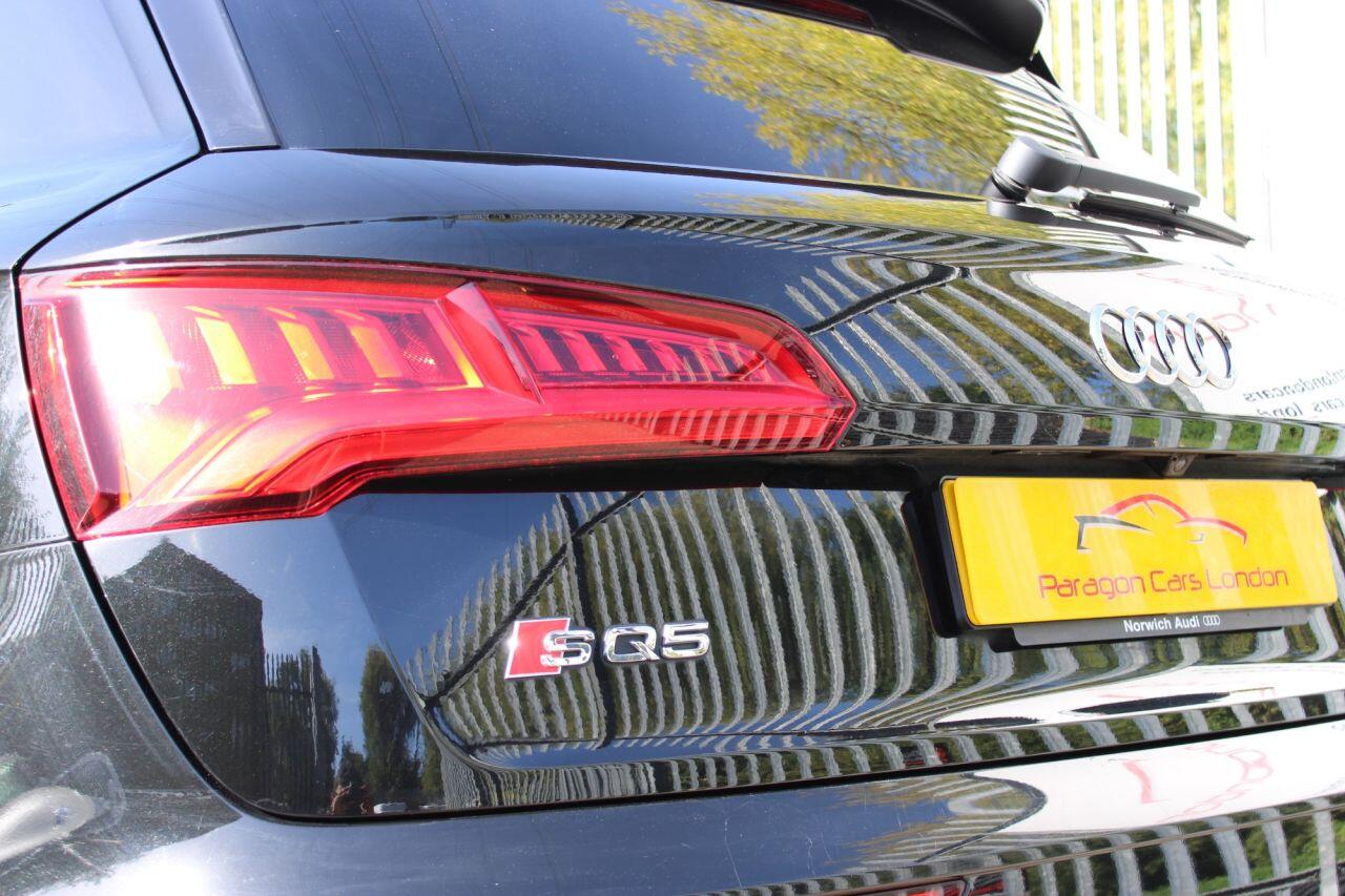 Audi SQ5 view 39