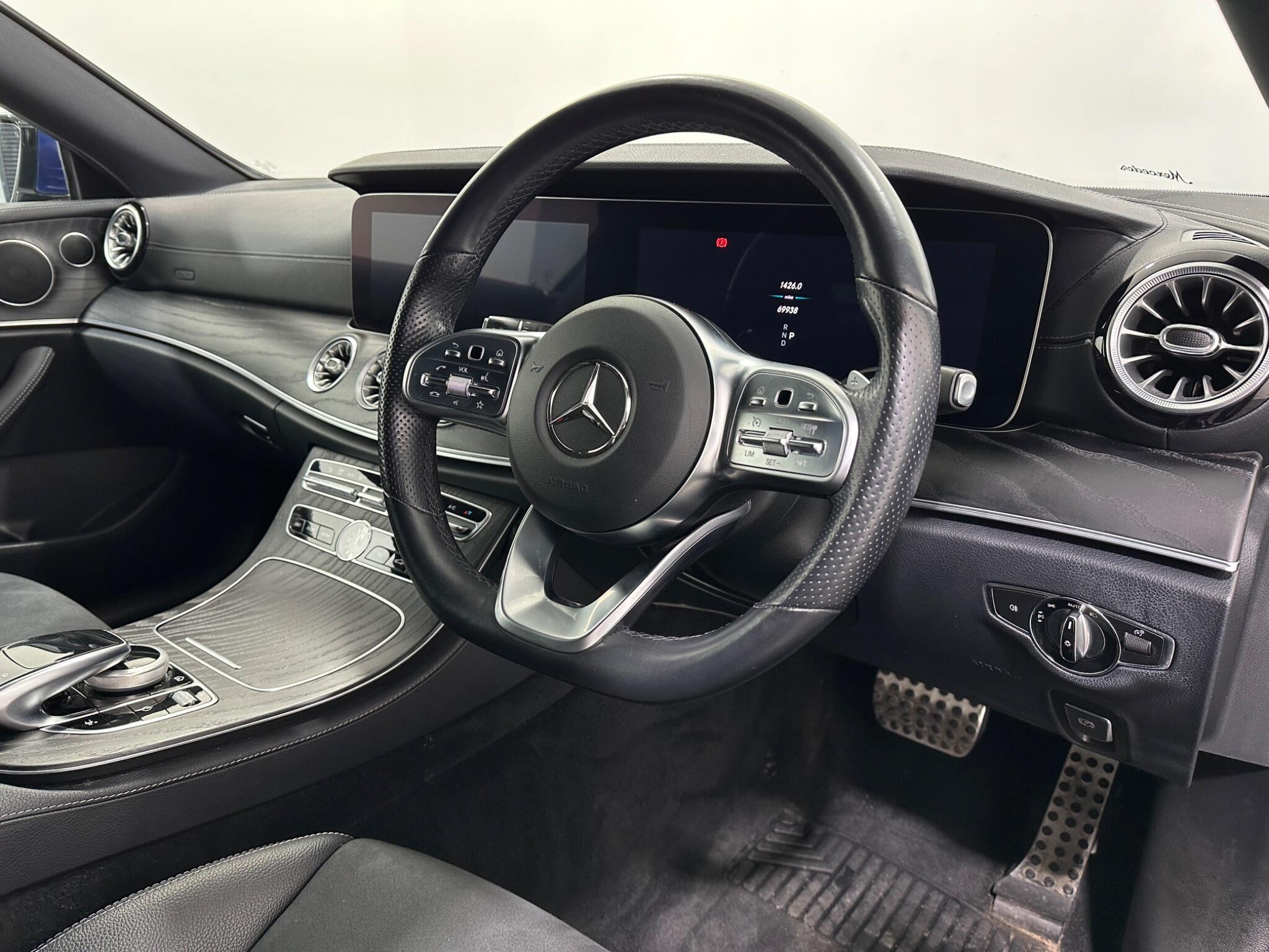 Mercedes-Benz E-Class view 11