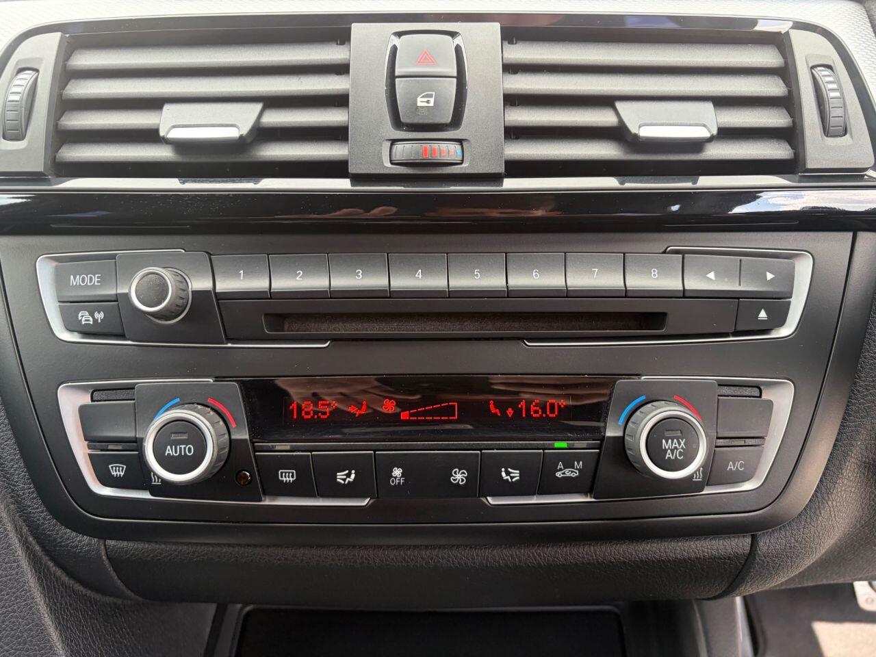 BMW 3 Series view 30