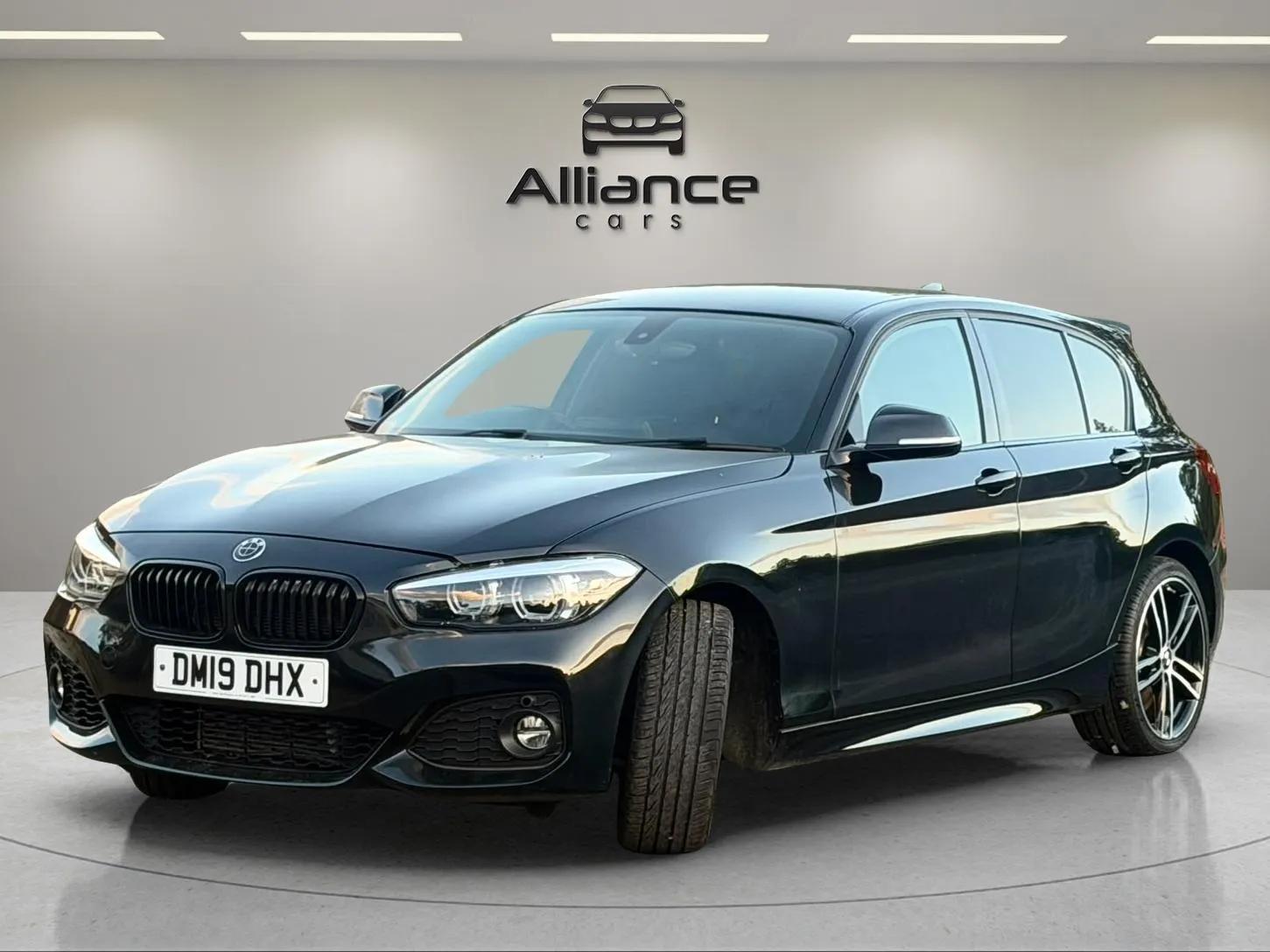BMW 1 Series view 21